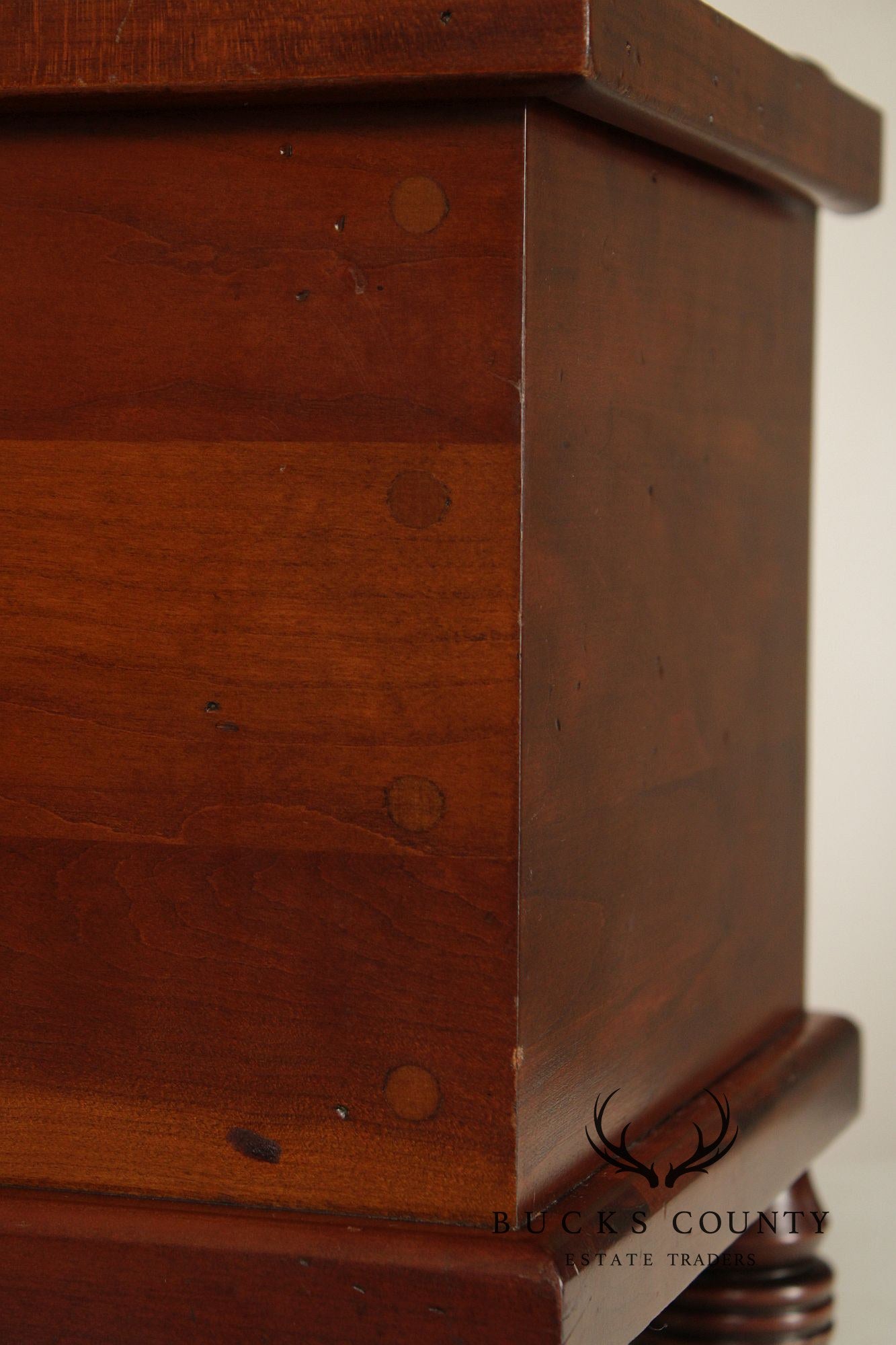 Madison Square Adams County Collection Small Cherry Blanket Chest Form Accent Box