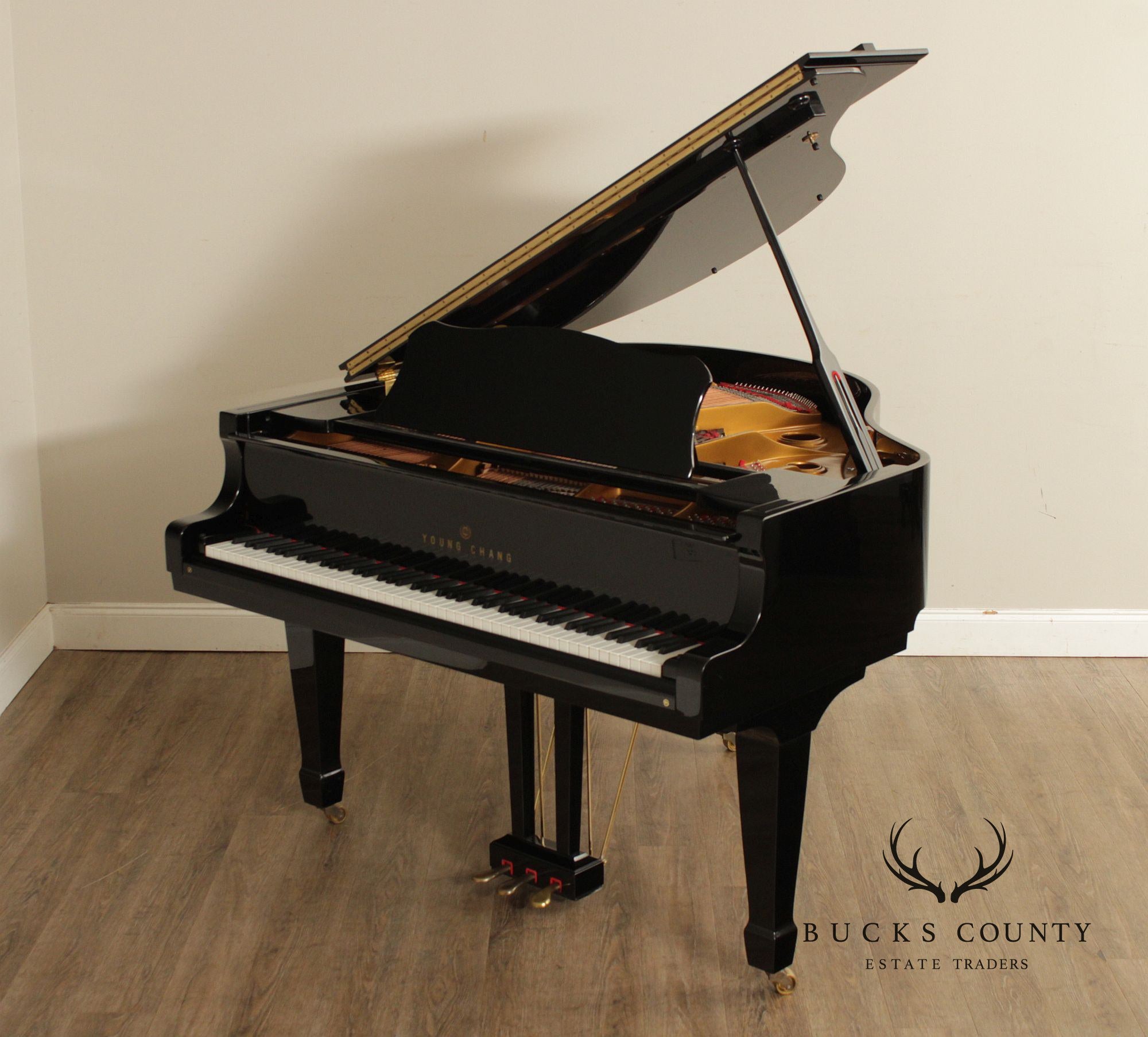Young Chang G-150 Ebony Baby Grand Piano With Bench