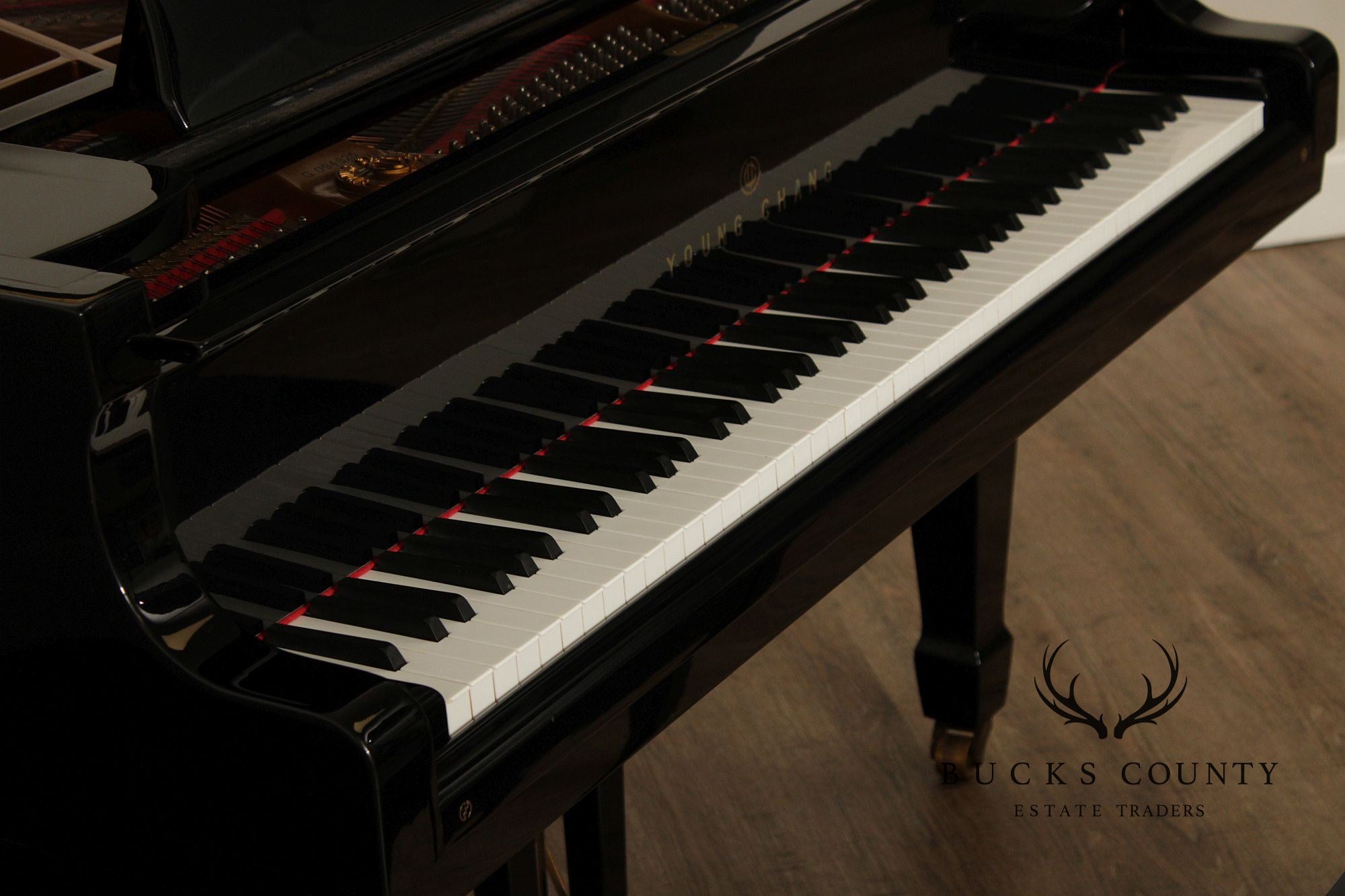 Young Chang G-150 Ebony Baby Grand Piano With Bench