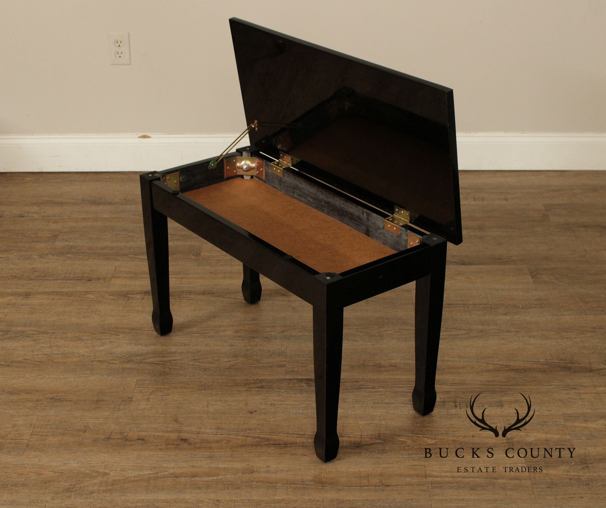 Young Chang G-150 Ebony Baby Grand Piano With Bench