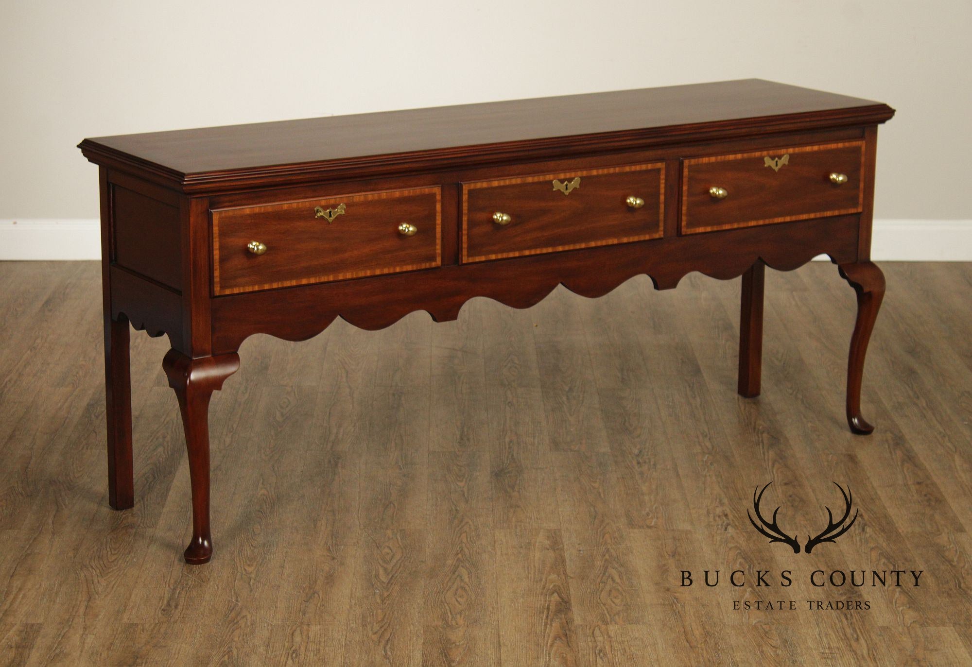 Henkel-Harris Jamestown Colony Mahogany Queen Anne Style Sideboard