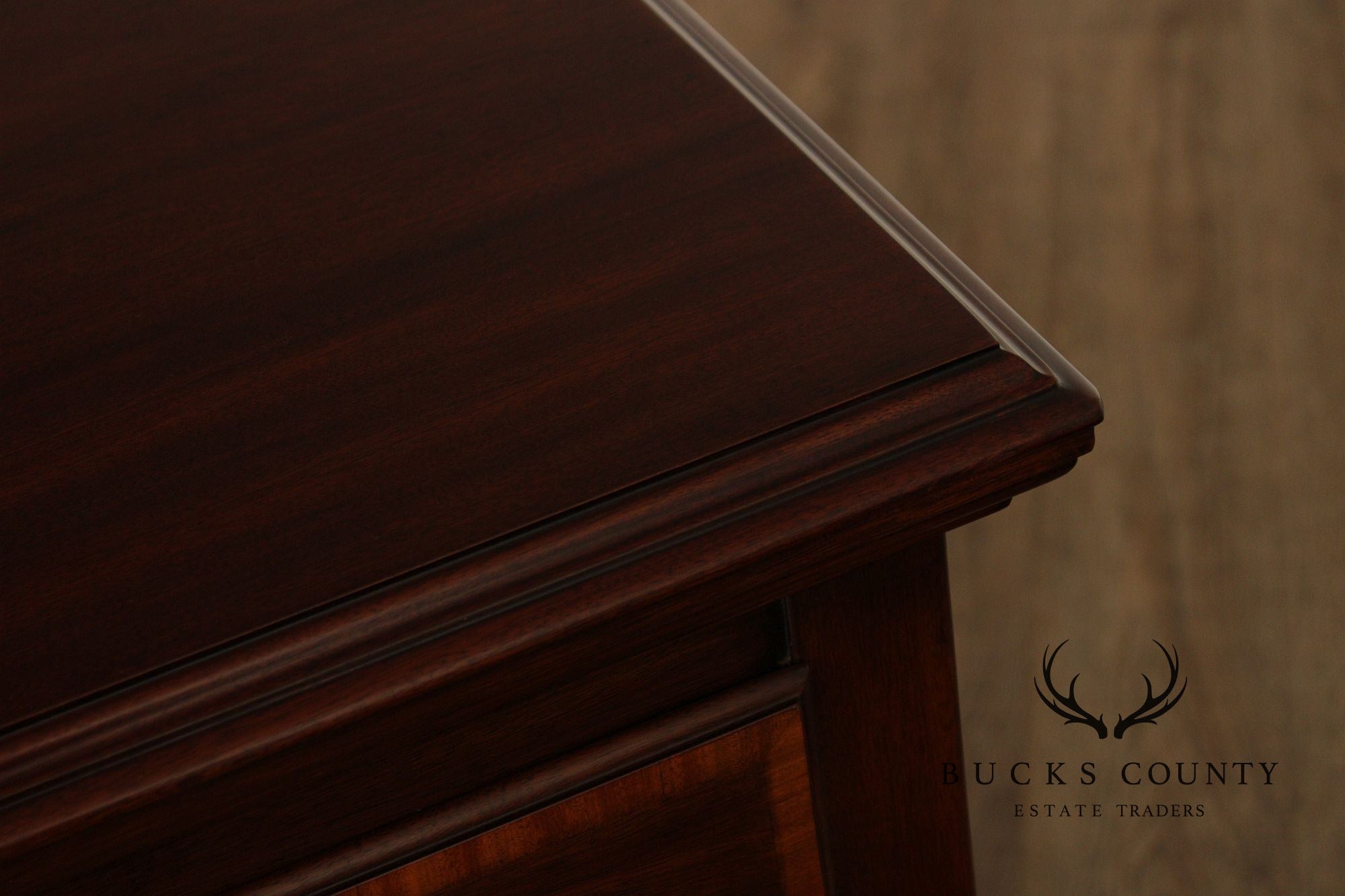 Henkel-Harris Jamestown Colony Mahogany Queen Anne Style Sideboard