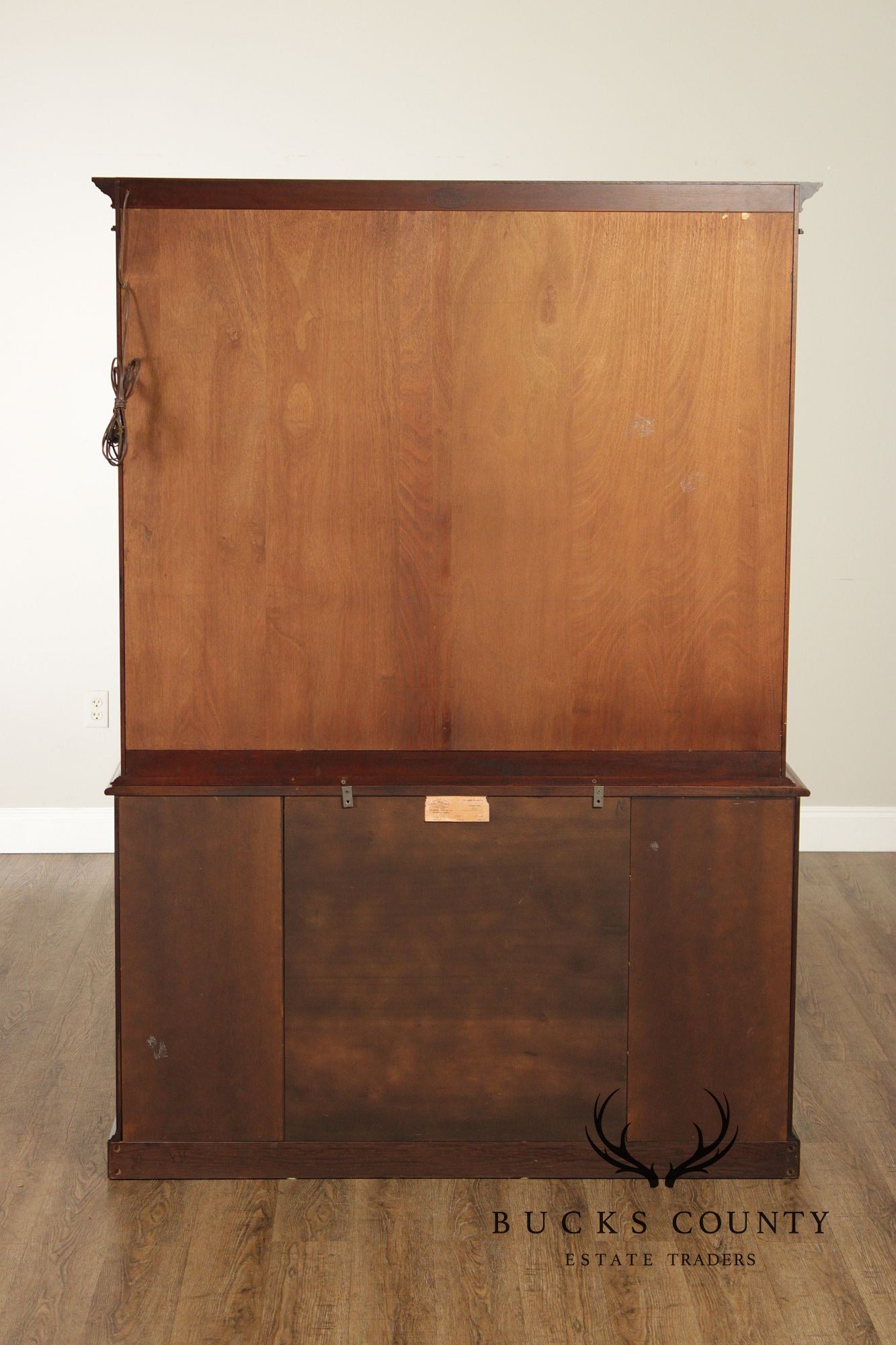Henkel Harris Virginia Galleries Mahogany Inlaid Breakfront China Cabinet