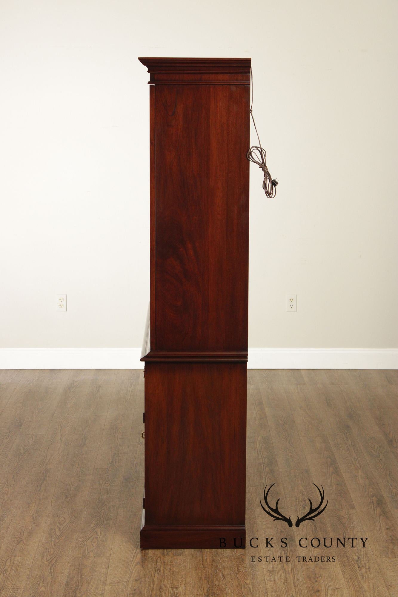 Henkel Harris Virginia Galleries Mahogany Inlaid Breakfront China Cabinet
