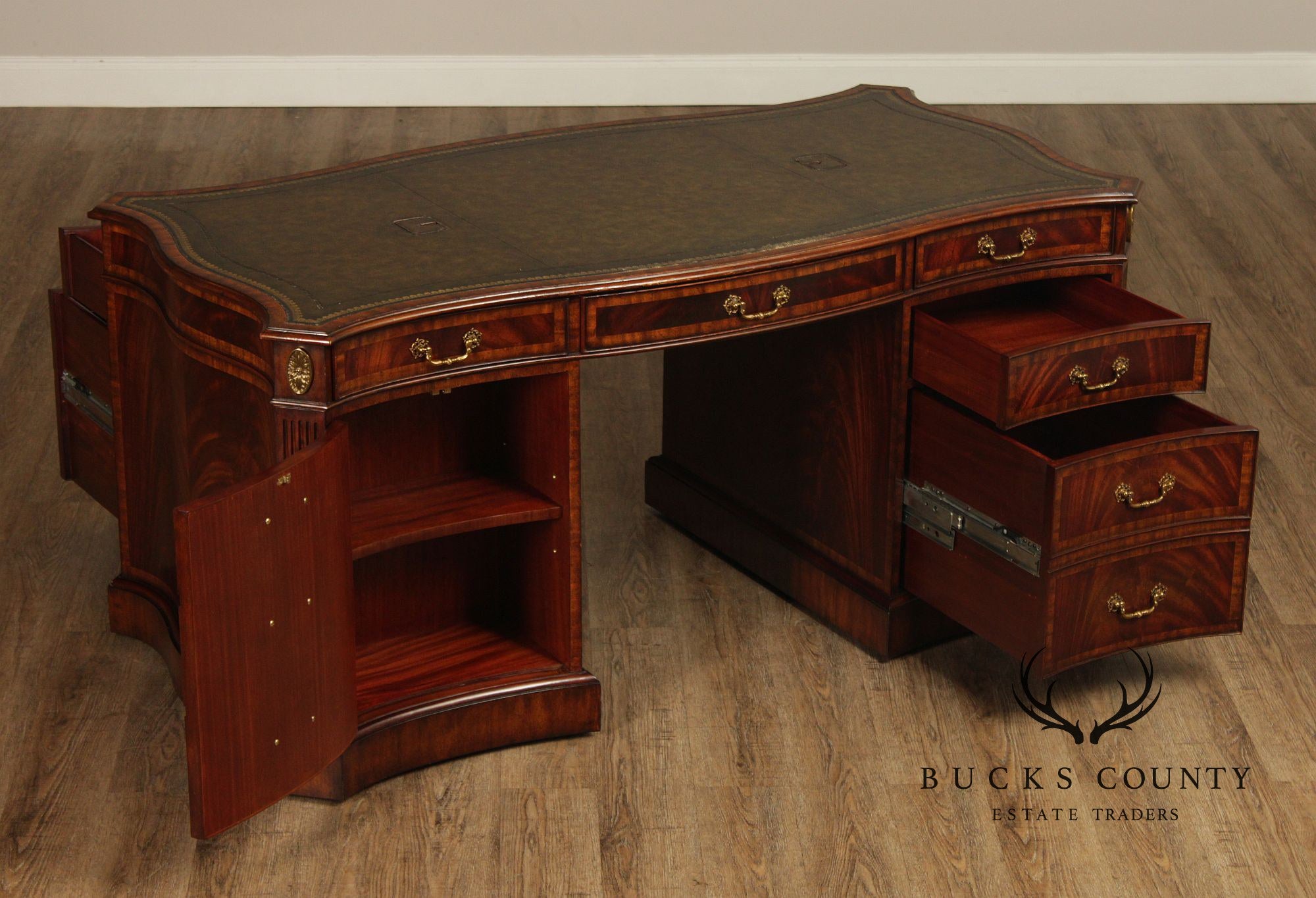 Maitland Smith Georgian Style Leather Top Mahogany Executive Partners Desk