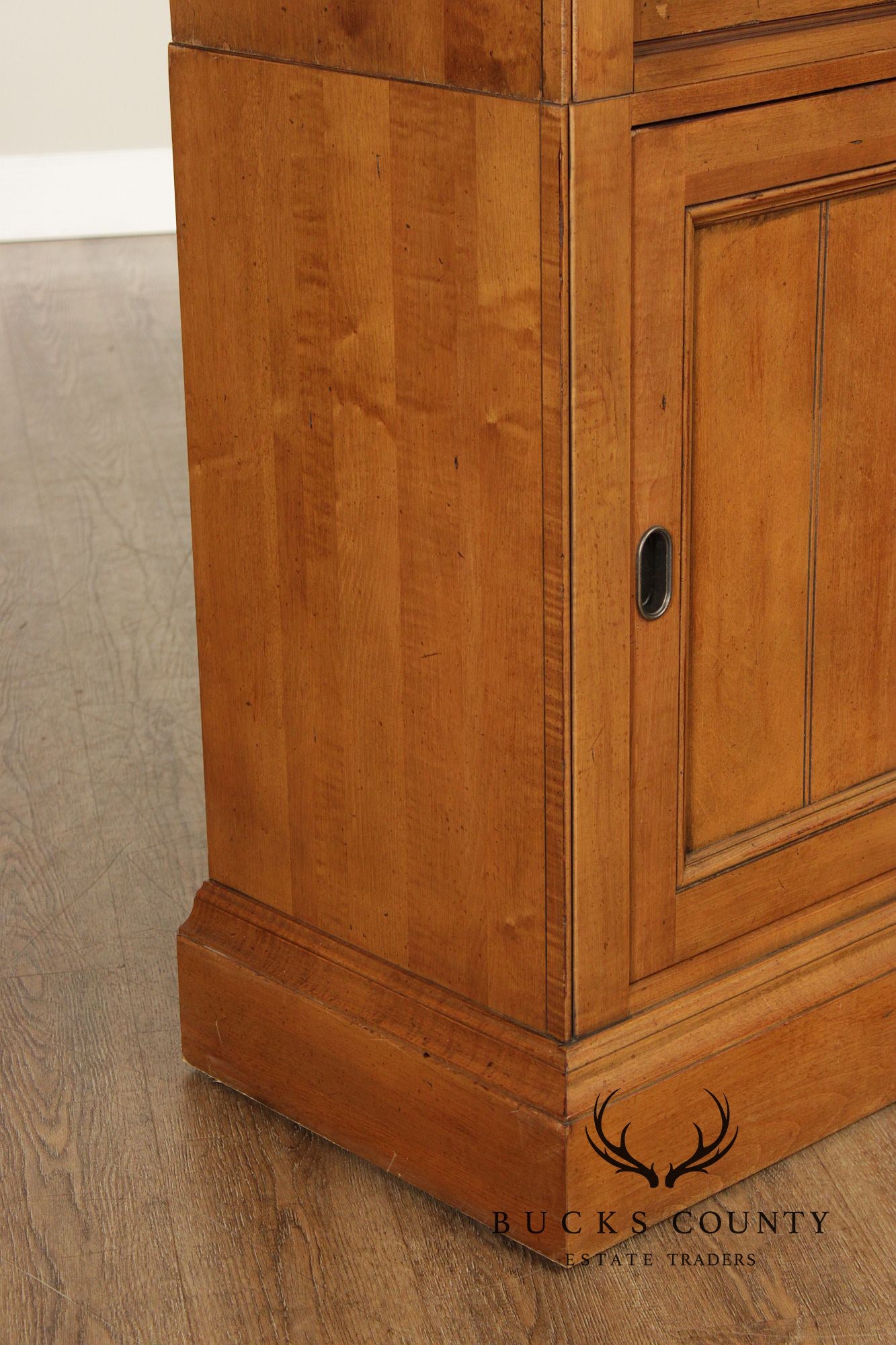 Ethan Allen 'New Country' Maple China Cabinet