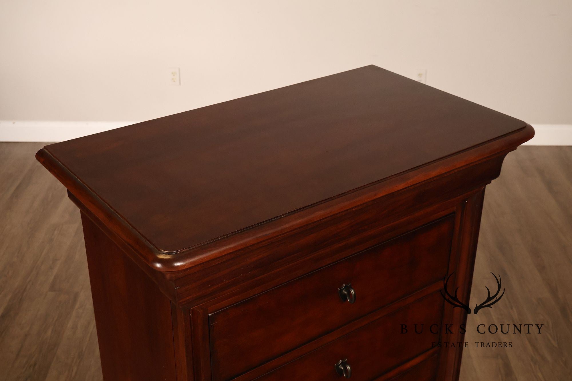 Thomasville Traditional Louis Philippe Style Cherry Lingerie Chest