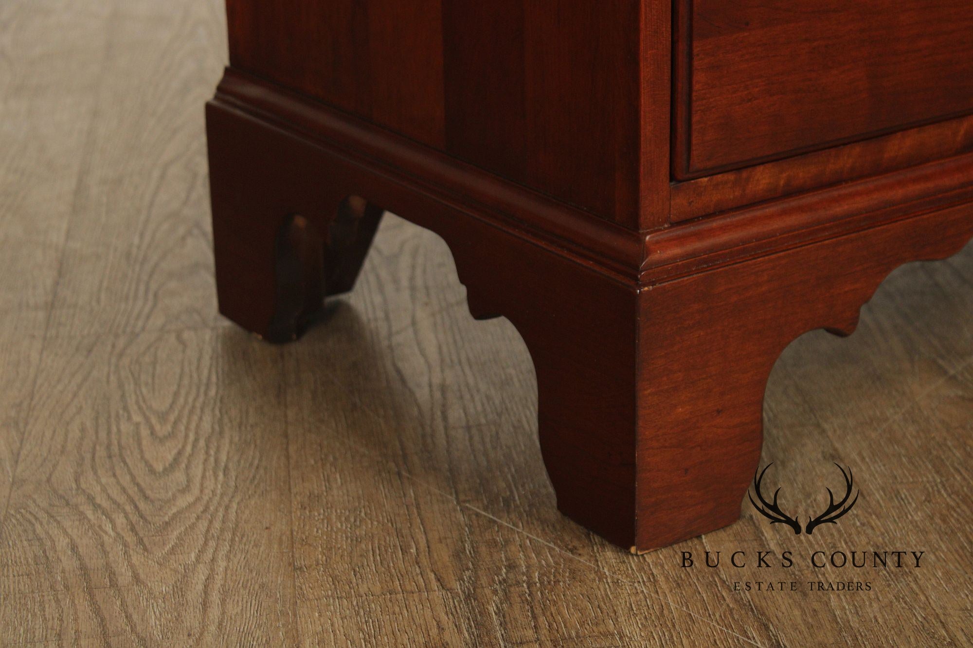 Lexington Bob Timberlake Pair Of Cherry Chippendale Style Chest Of Drawers