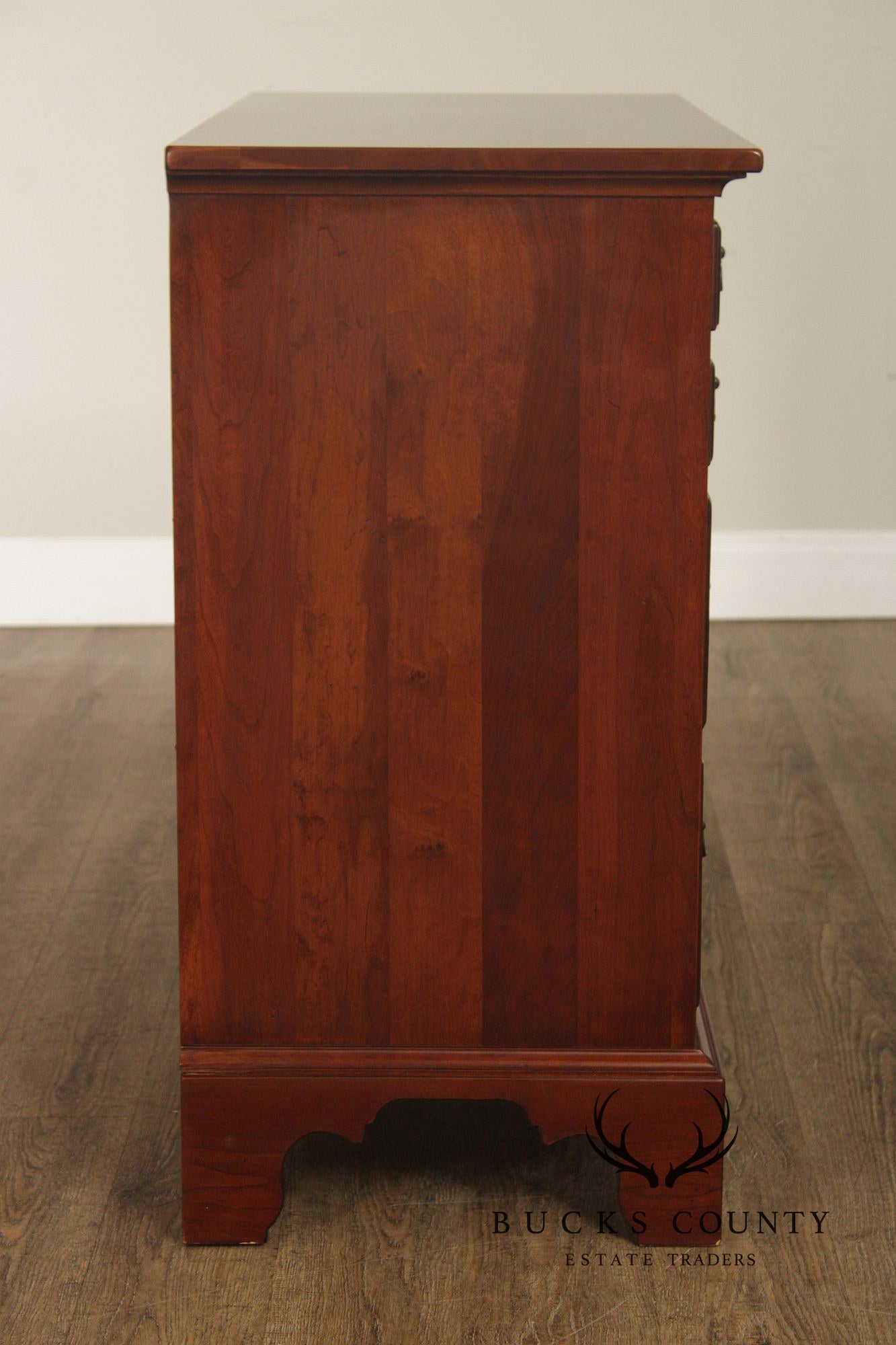 Lexington Bob Timberlake Pair Of Cherry Chippendale Style Chest Of Drawers