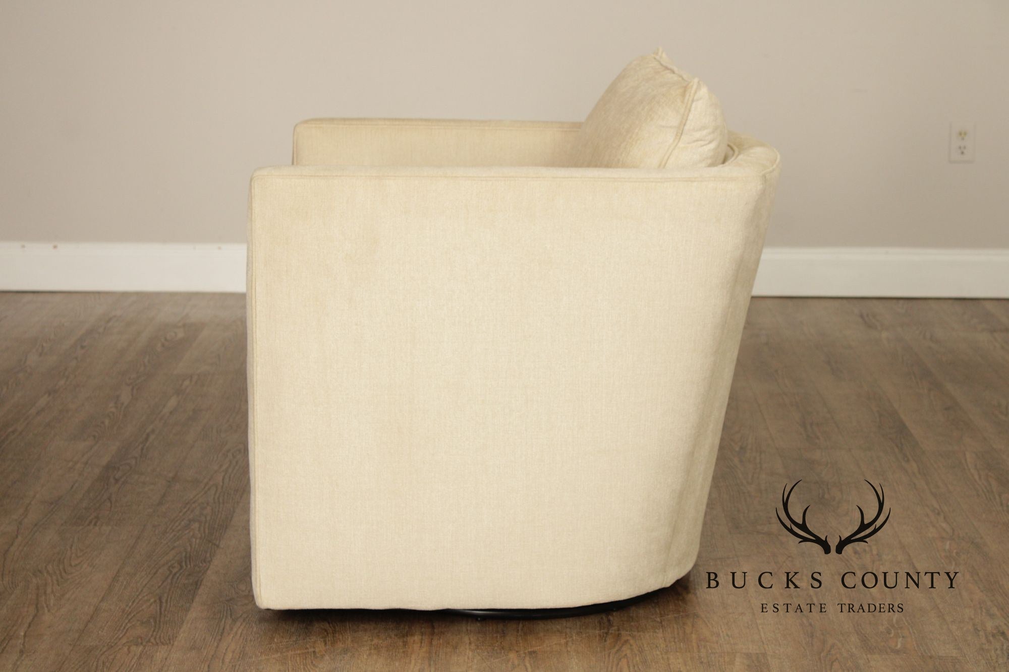 Contemporary American Made Robin Bruce "Rothko" Pair Of Upholstered Swivel Lounge Chairs