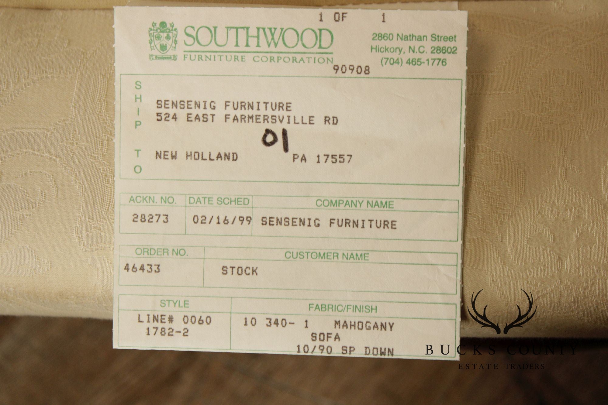 Southwood Queen Anne Style Mahogany Sofa