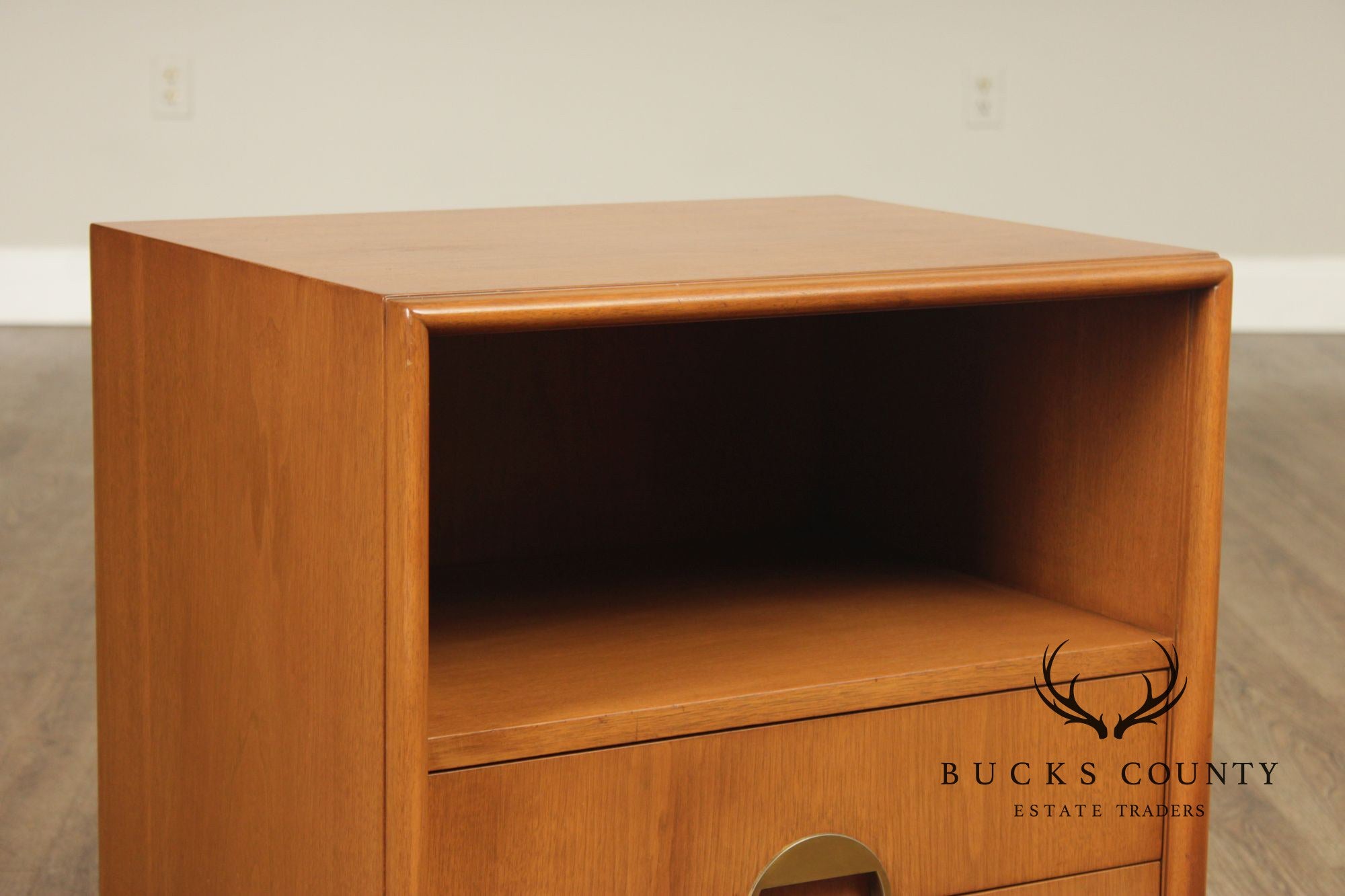 Johnson Furniture Co. Mid Century Modern Pair of Nightstands