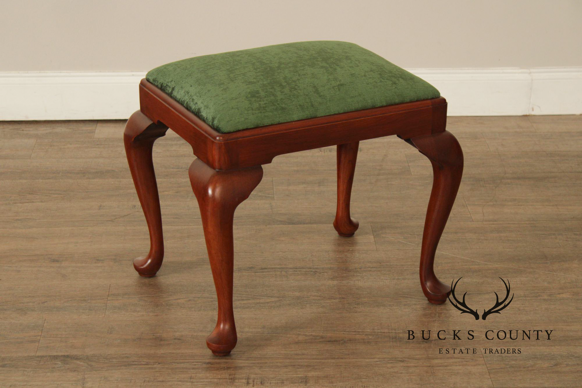 Henkel Harris Queen Anne Style Cherry Bench