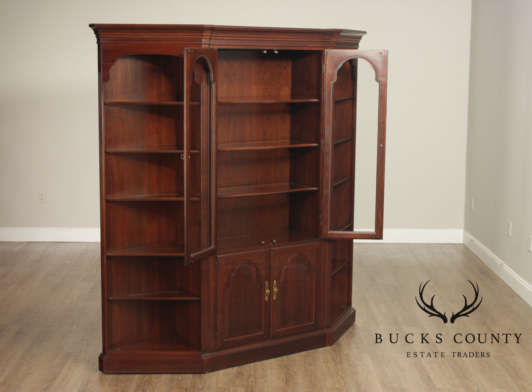 Ethan Allen Georgian Court Vintage Cherry Bookcase Display Unit