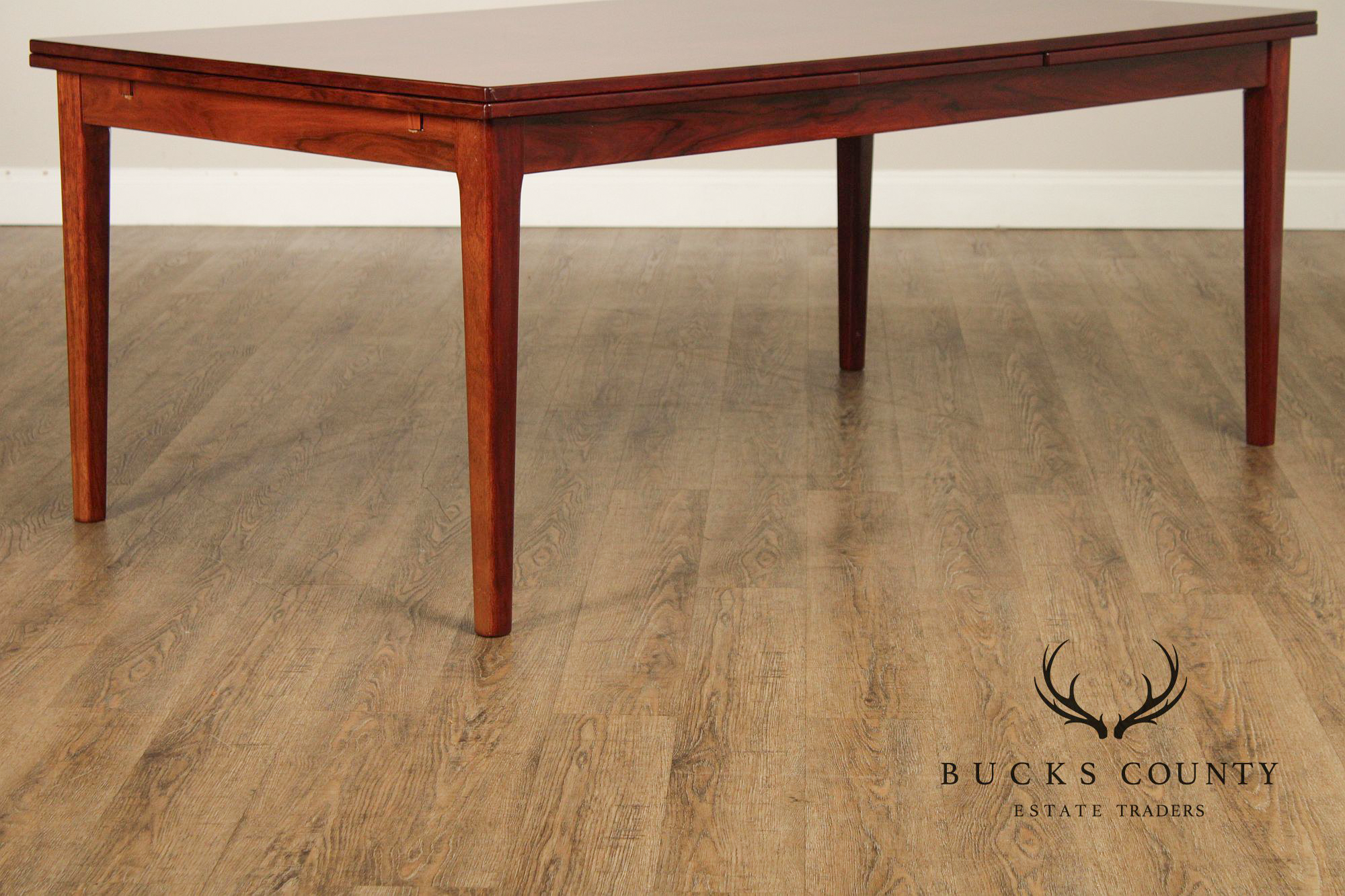 Skovby Danish Modern Rosewood Expandable Dining Table