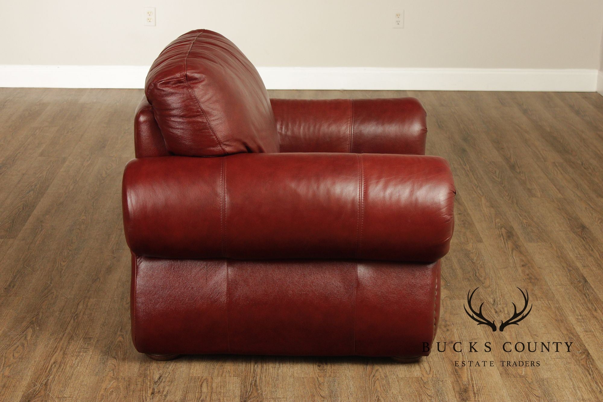 Traditional Leather Club Chair