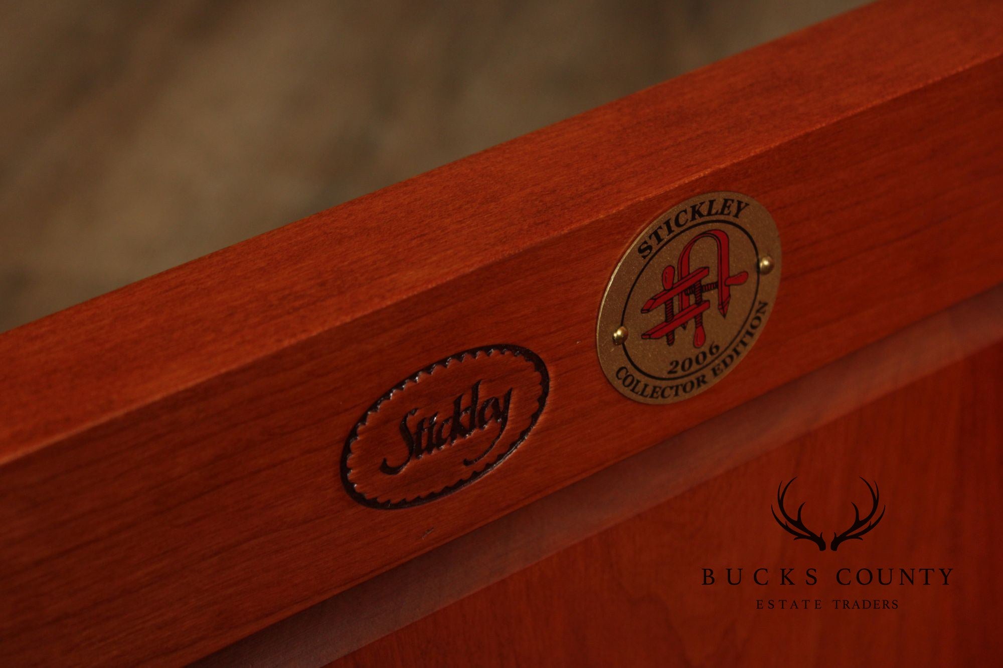 Stickley Mission Collection Harvey Ellis Inlaid Cherry Blanket Chest