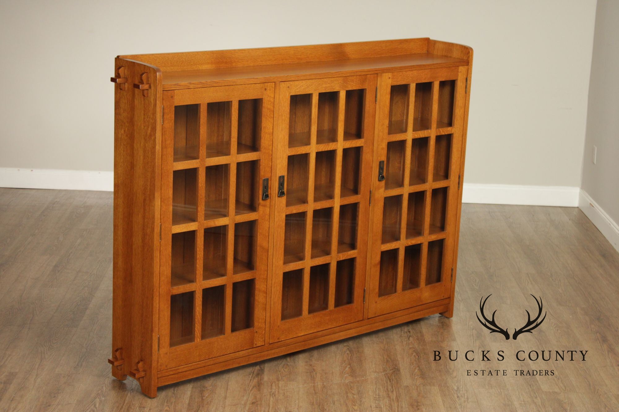 STICKLEY MISSION COLLECTION OAK THREE DOOR BOOKCASE