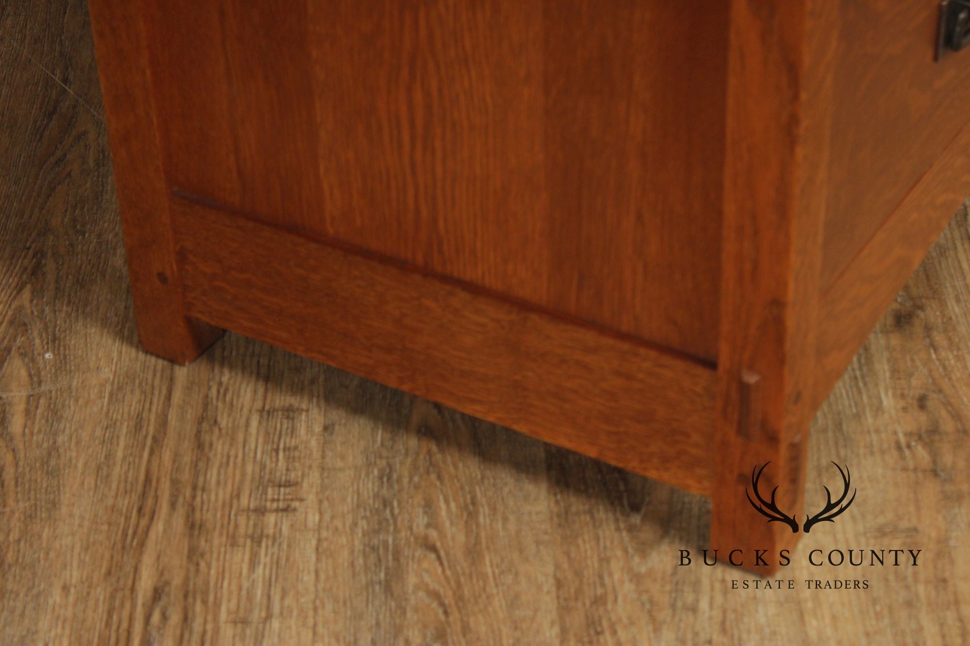 Stickley Mission Collection Oak Chest Of Drawers