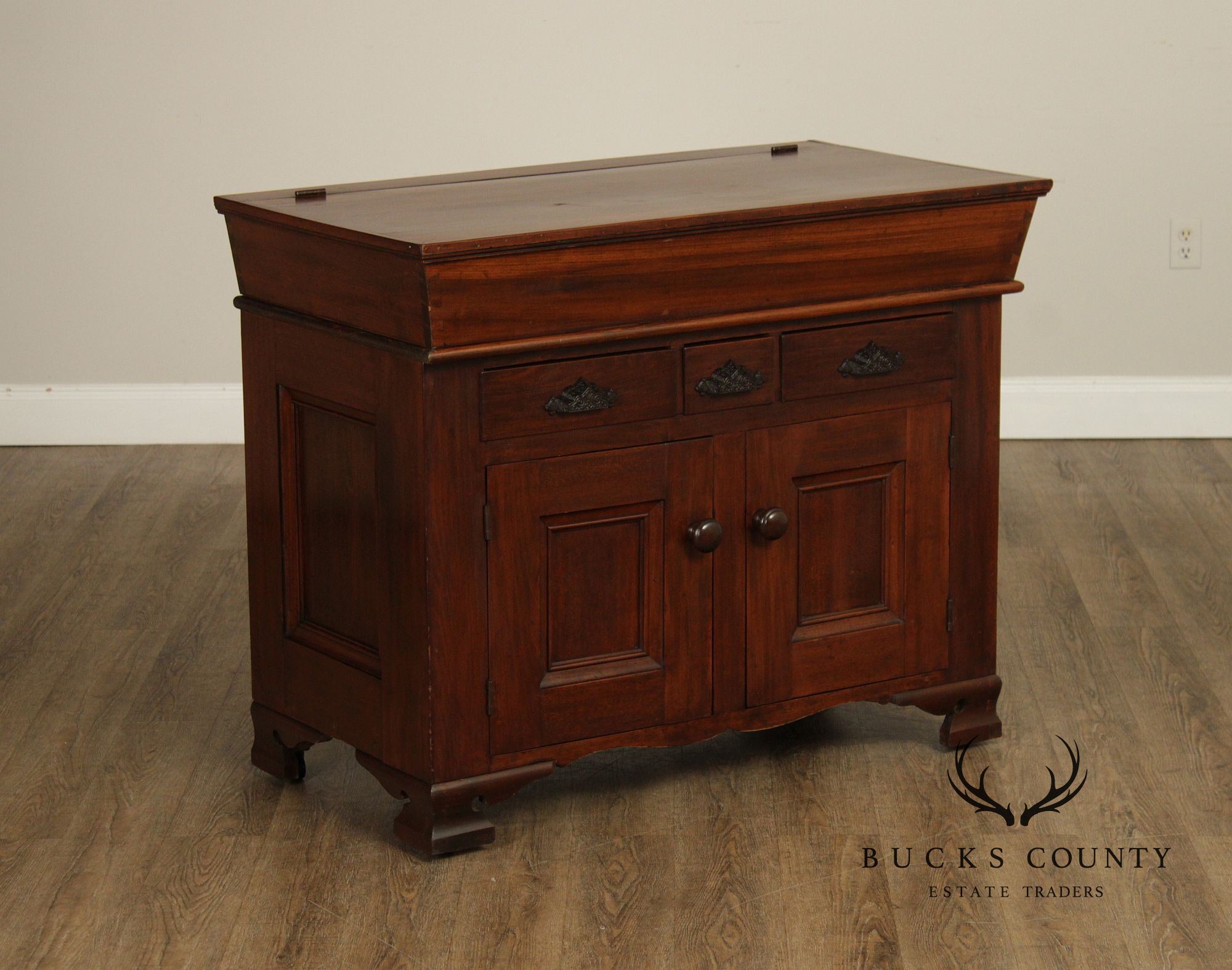 Antique American Country Poplar Dry Sink Cabinet