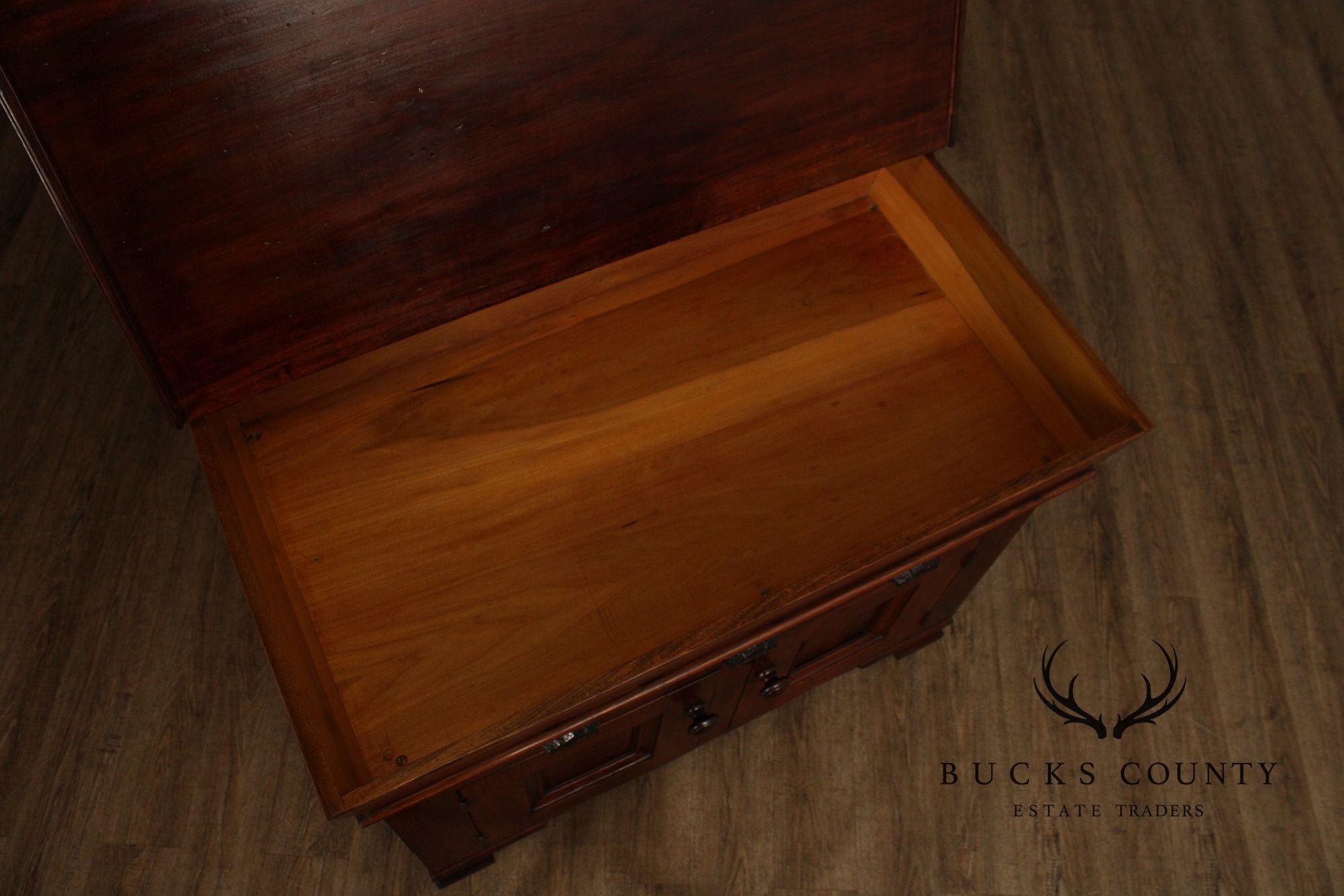 Antique American Country Poplar Dry Sink Cabinet
