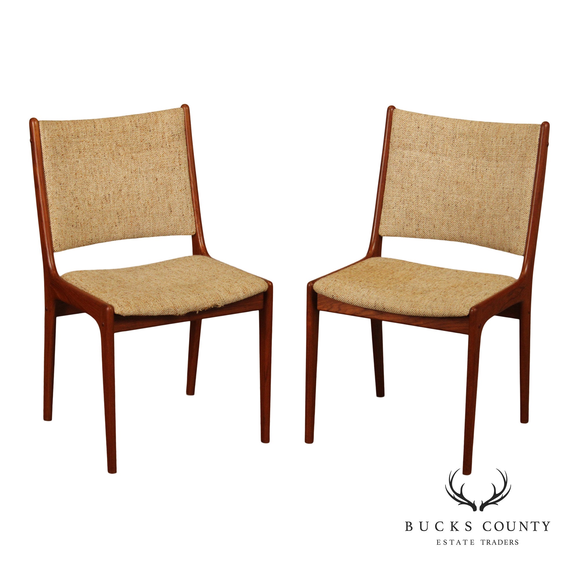 Sun Furniture Danish Modern Style Pair of Teak Side Chairs