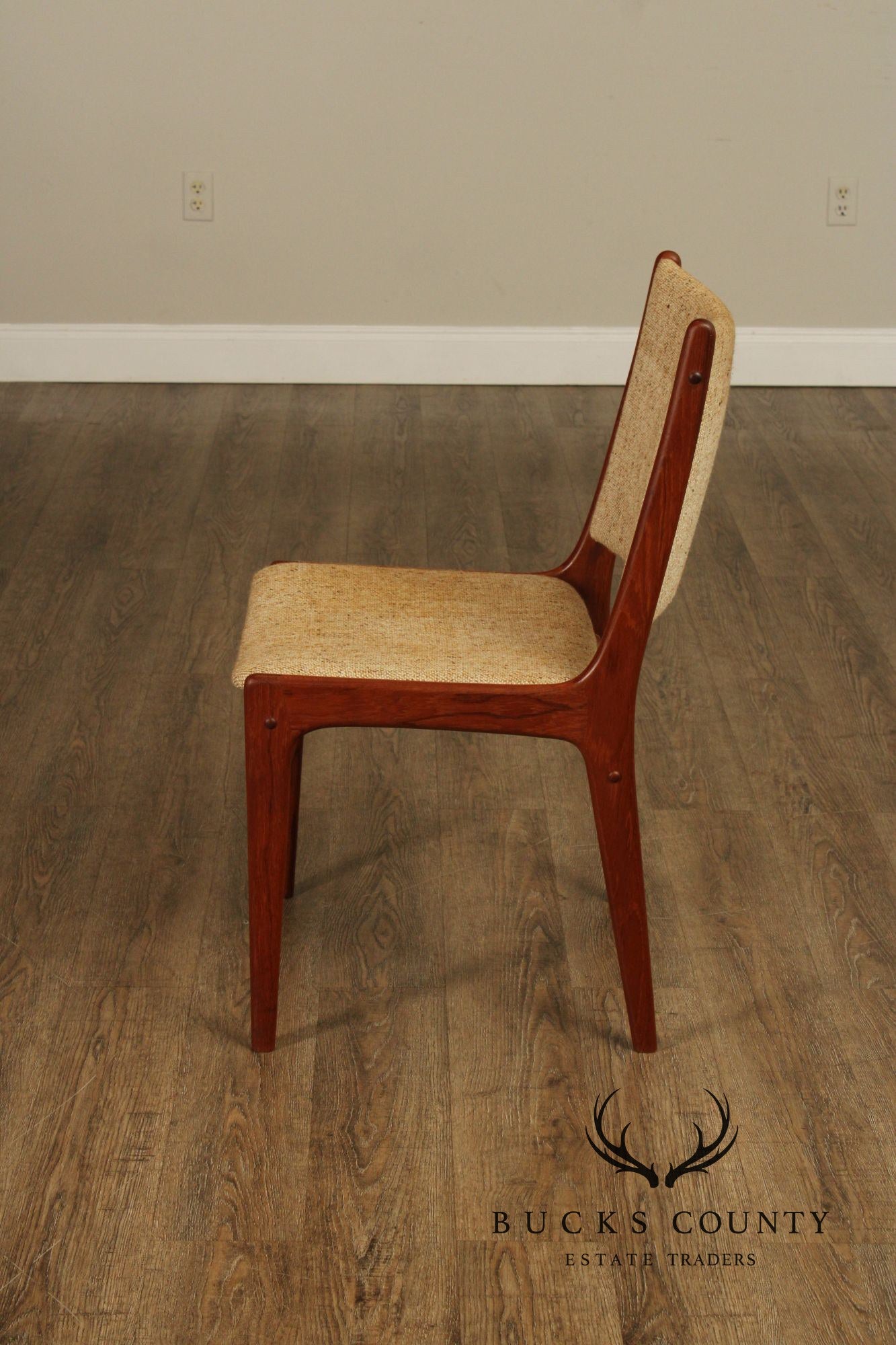 Sun Furniture Danish Modern Style Pair of Teak Side Chairs