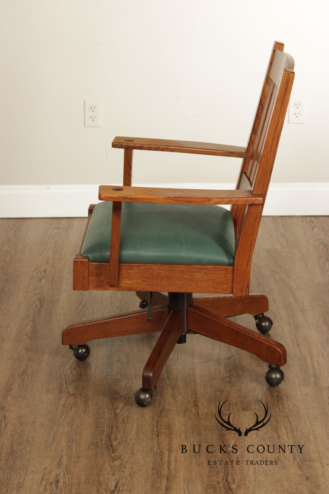 Stickley Mission Collection Oak and Leather Swivel Tilt Desk Chair