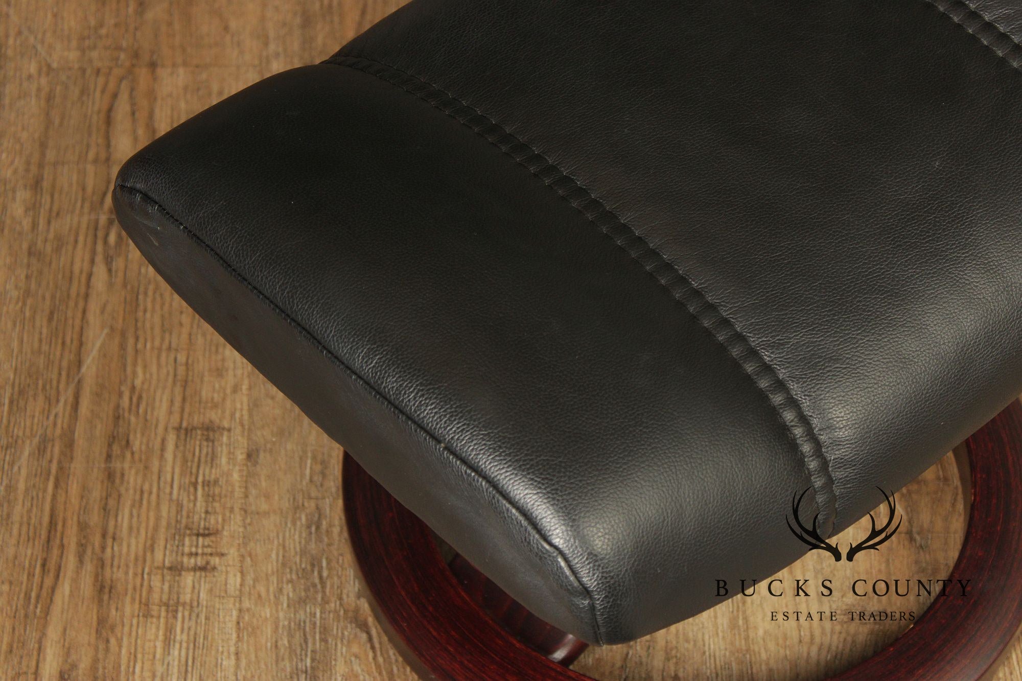 Ekornes Stressless Black Leather Recliner Lounge Chair With Ottoman
