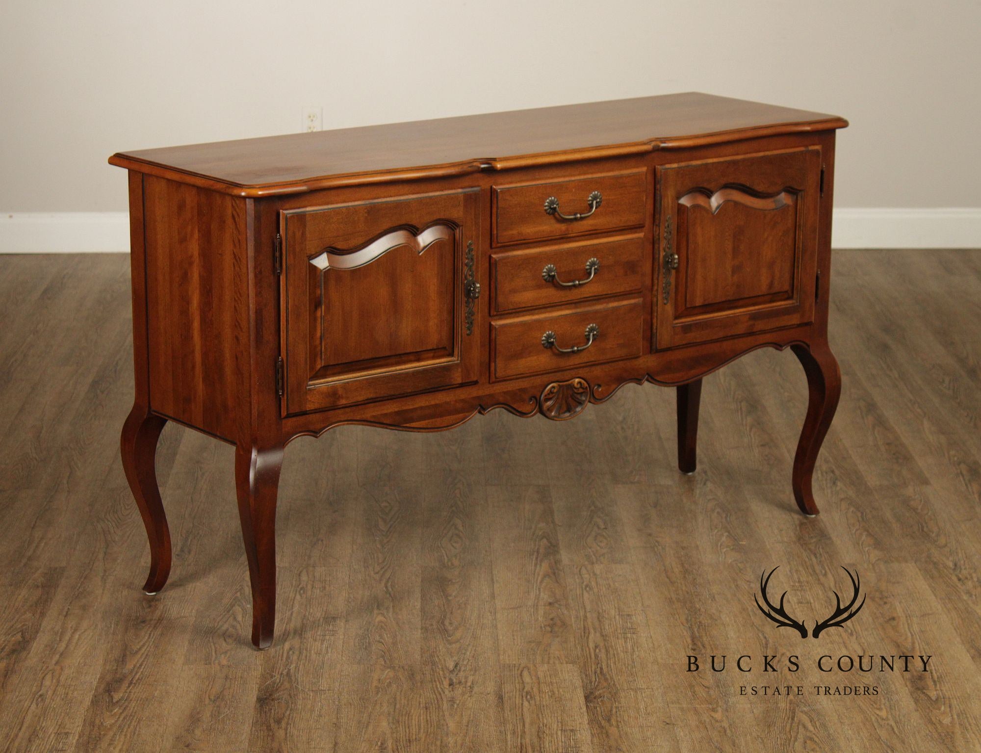 Ethan Allen 'Country French' Sideboard