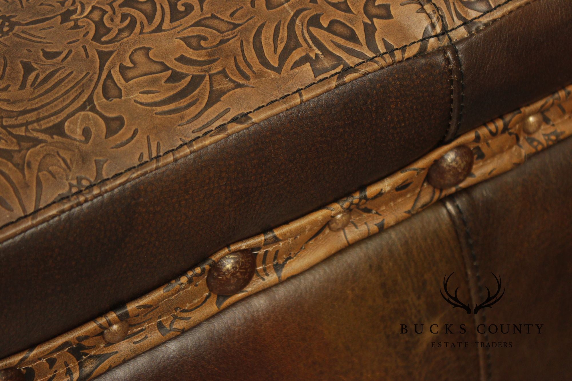 Stickley Craftsman Leather 'The Monterey' Storage Bench