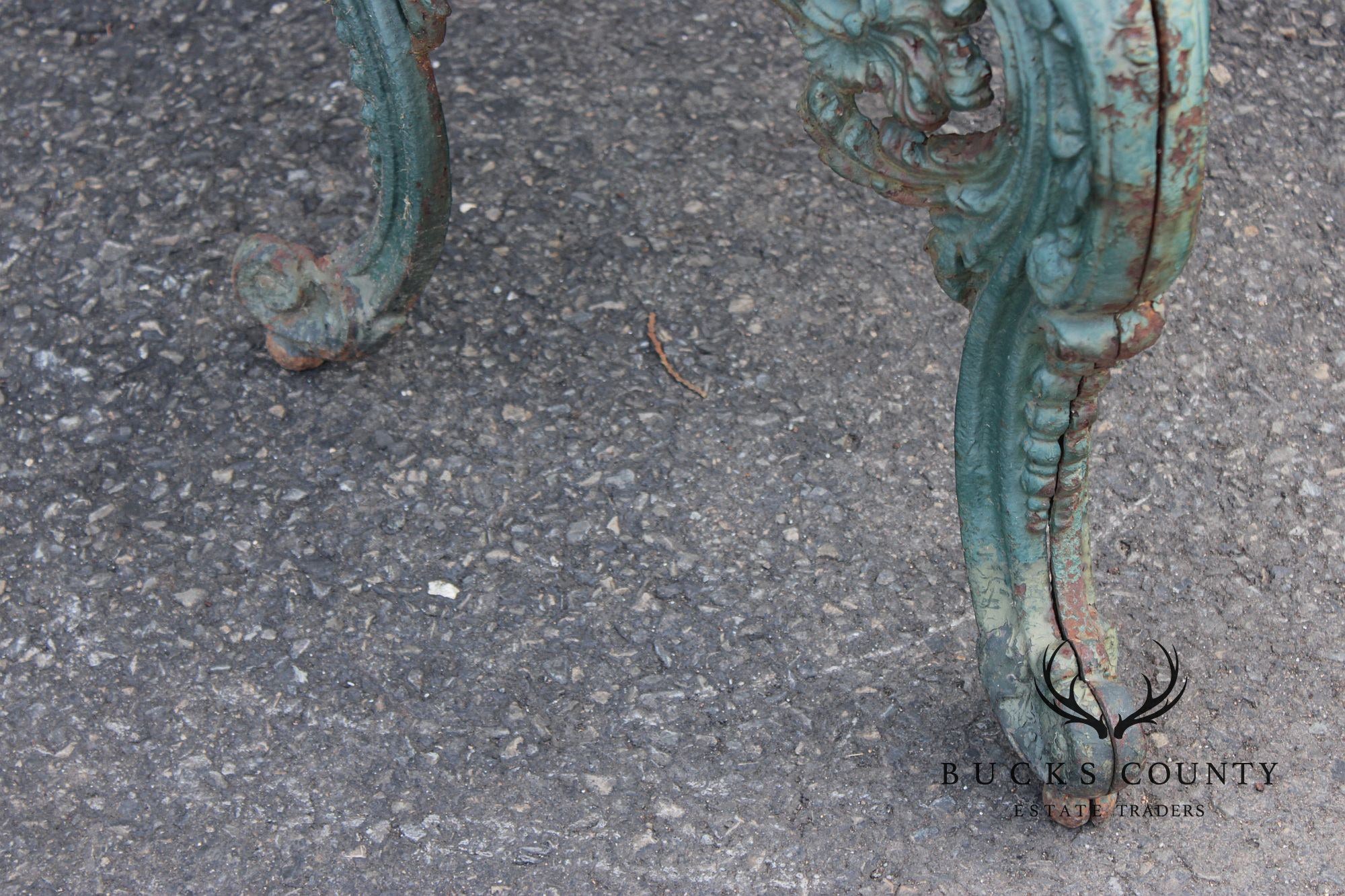 Antique Cast Iron White House Rose Garden Bench