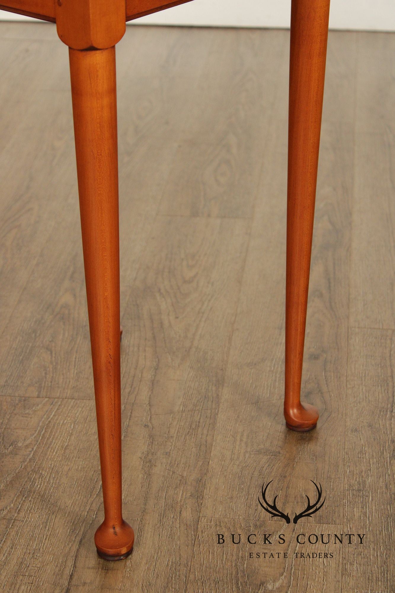 Eldred Wheeler Queen Anne Style Maple Side Table