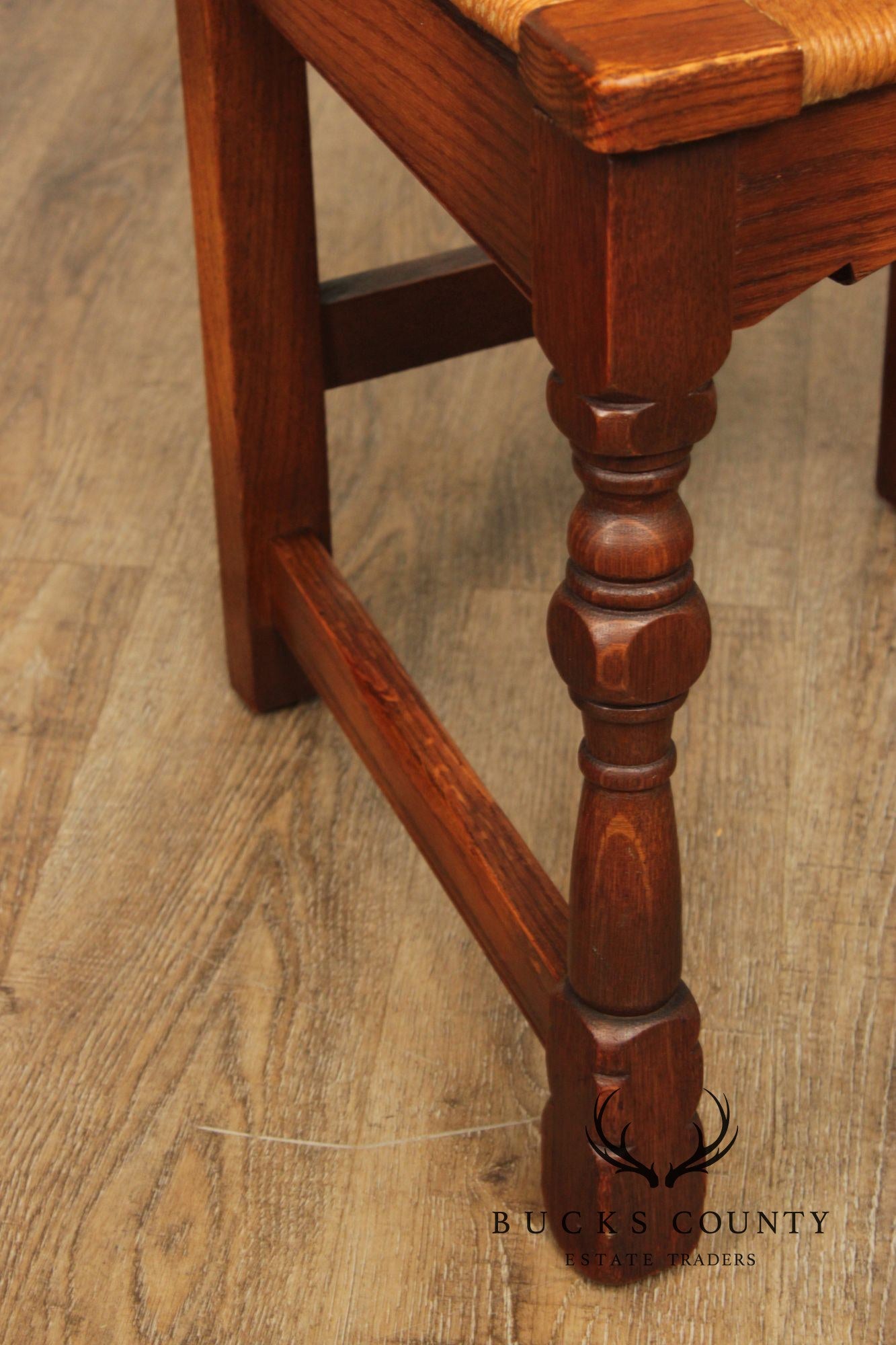 English Traditional Style Oak Side Chair