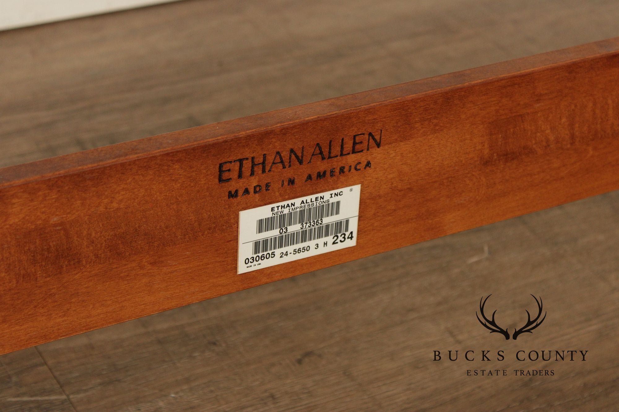 Ethan Allen 'New Impressions' Cherry Twin Bed