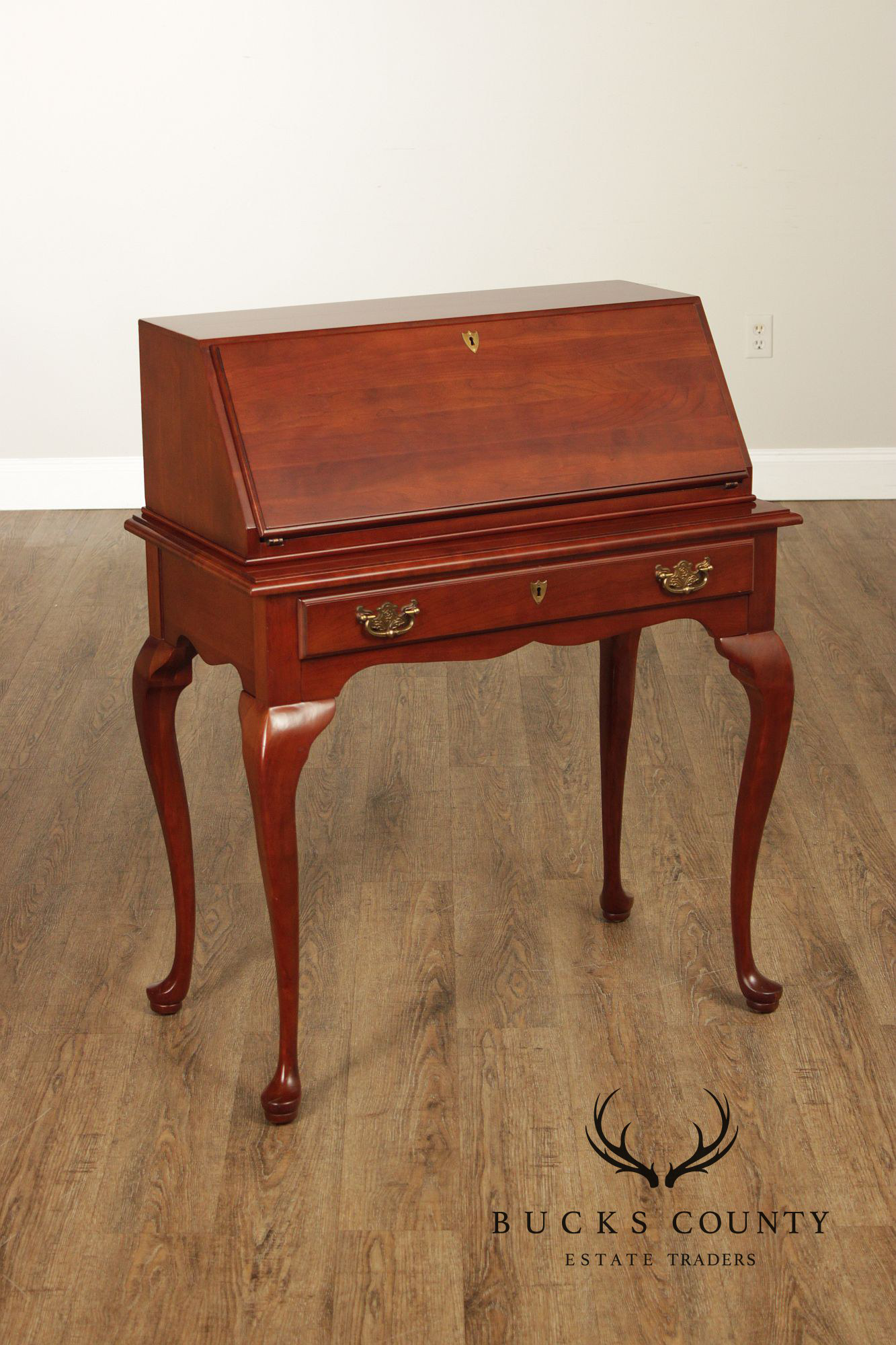 Monitor Furniture Queen Anne Style Cherry Slant-Front Writing Desk