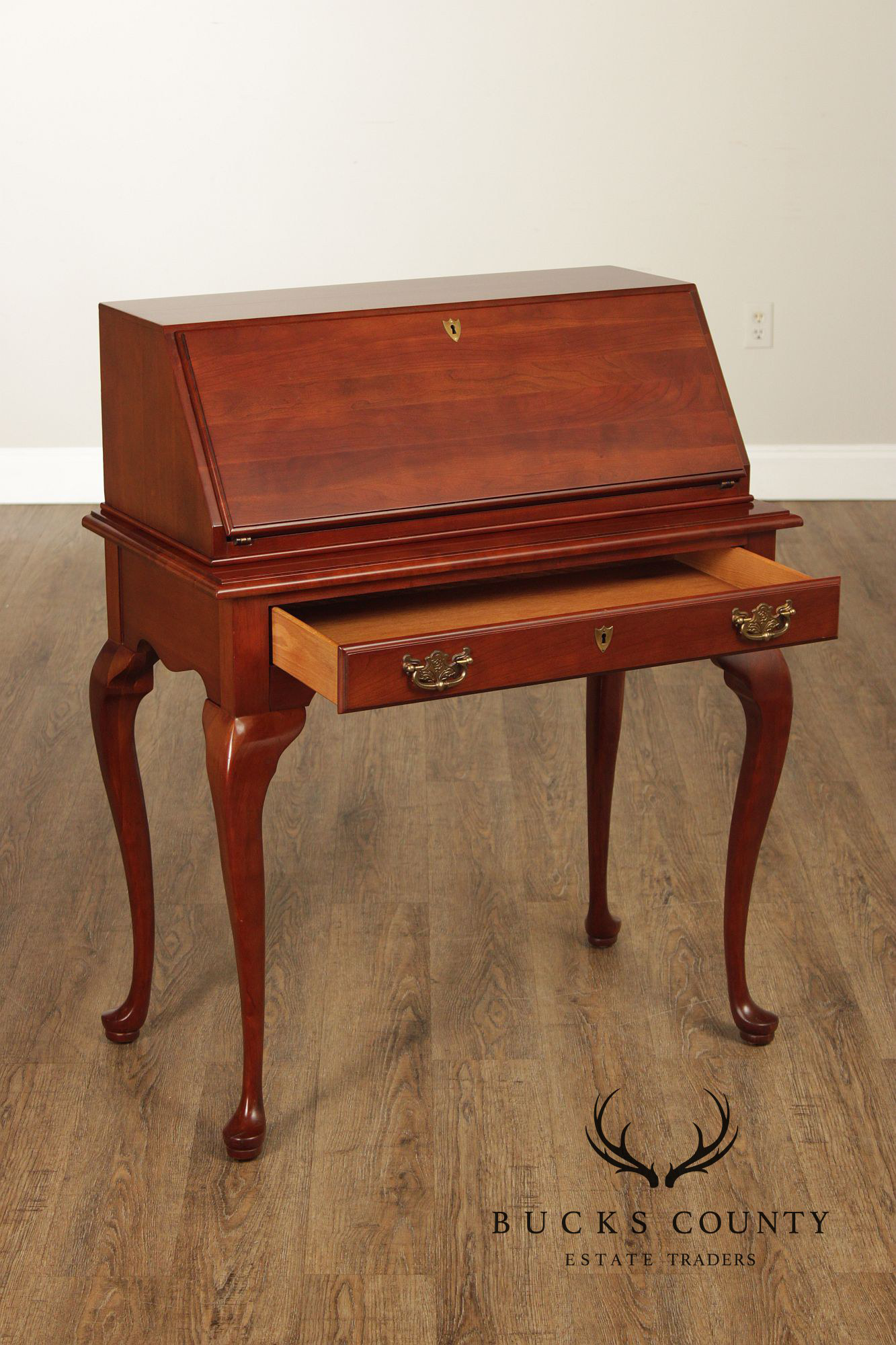 Monitor Furniture Queen Anne Style Cherry Slant-Front Writing Desk