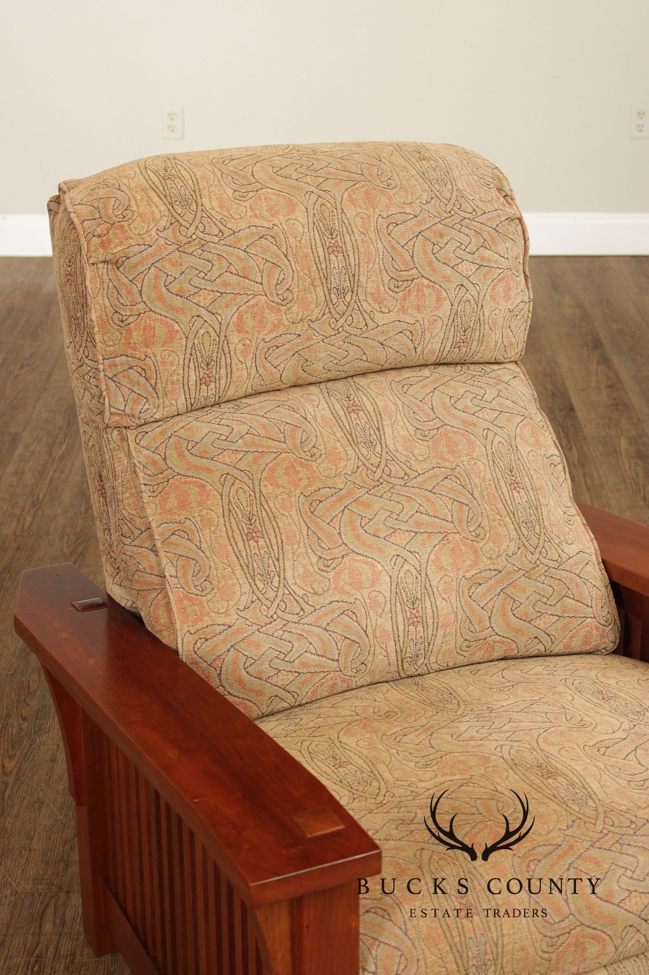 Stickley Mission Collection Cherry Spindle Morris Recliner