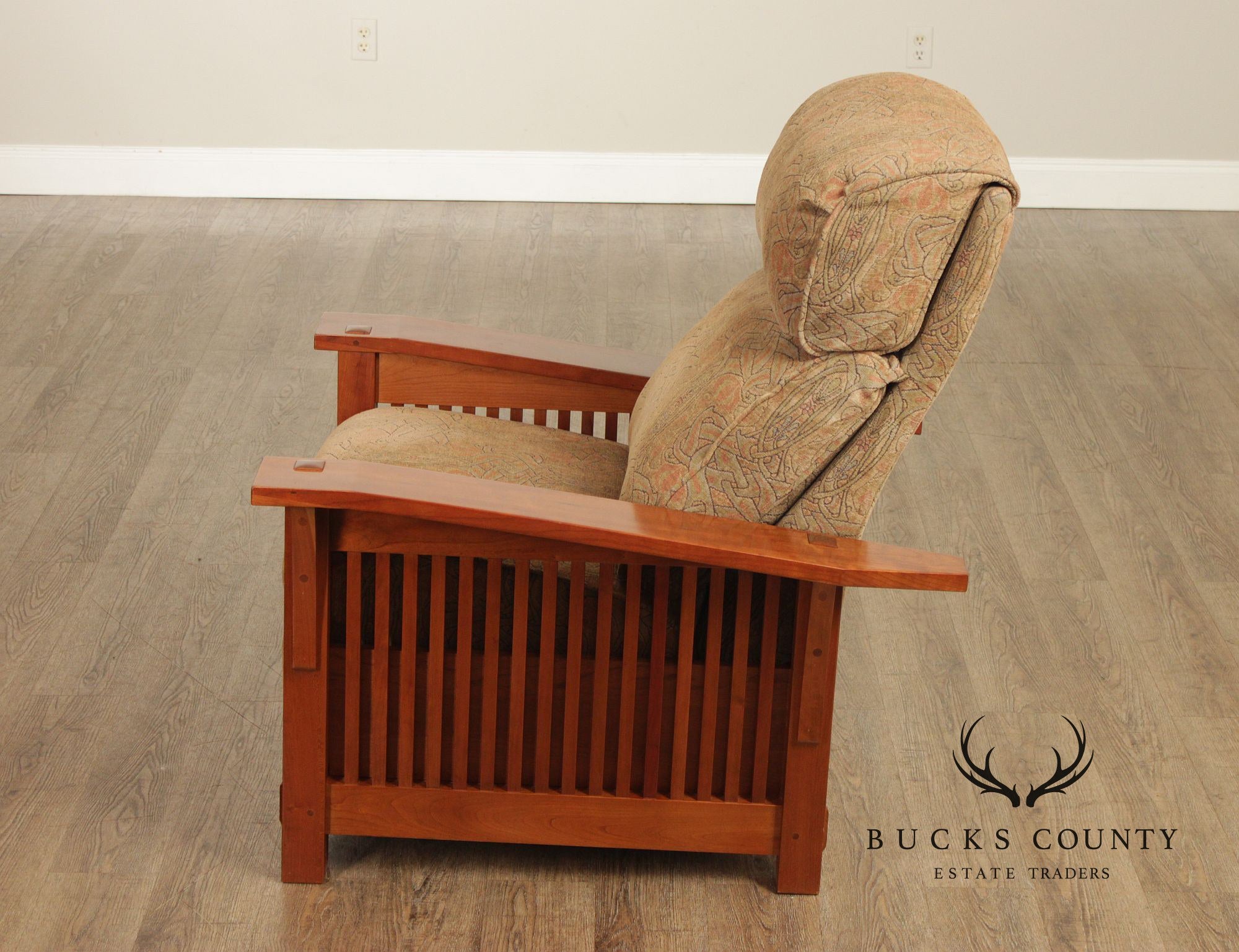Stickley Mission Collection Cherry Spindle Morris Recliner