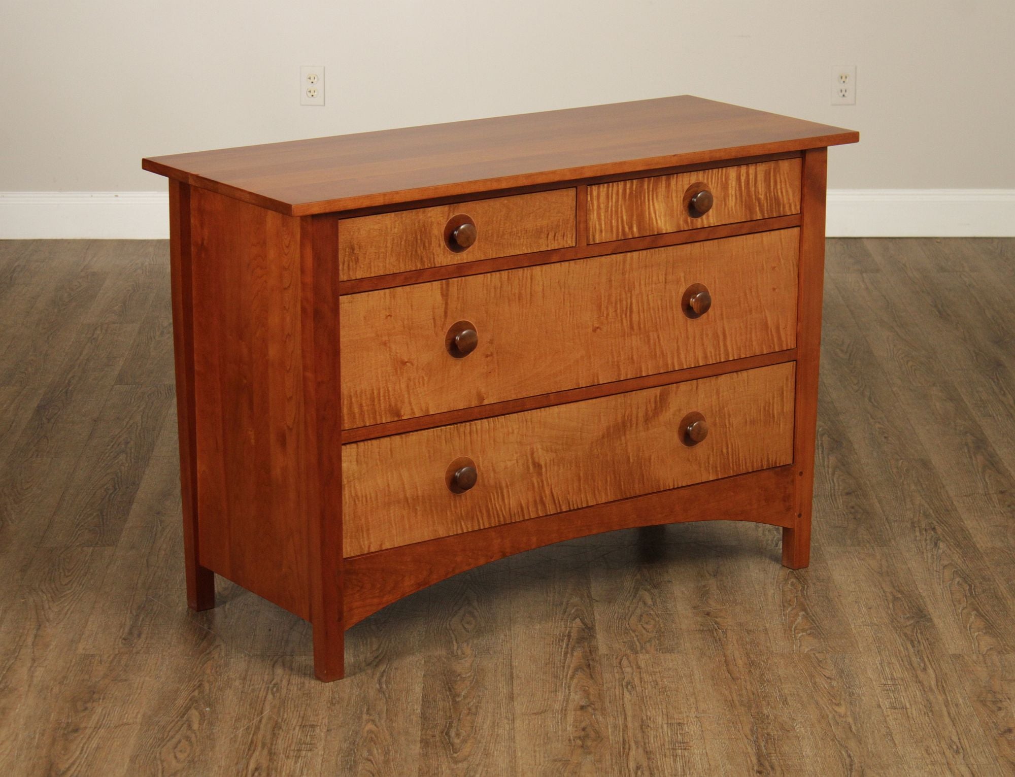 Stickley Mission Collection Harvey Ellis Cherry and Maple Single Dresser