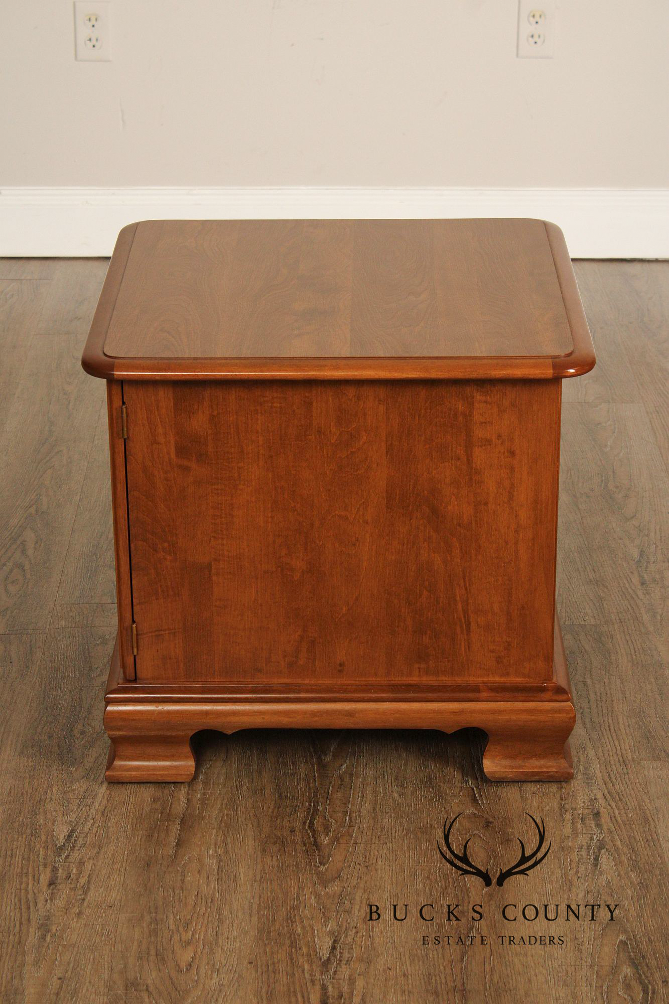 Ethan Allen Heirloom Nutmeg Maple Louvered Door Record Cabinet Side Table