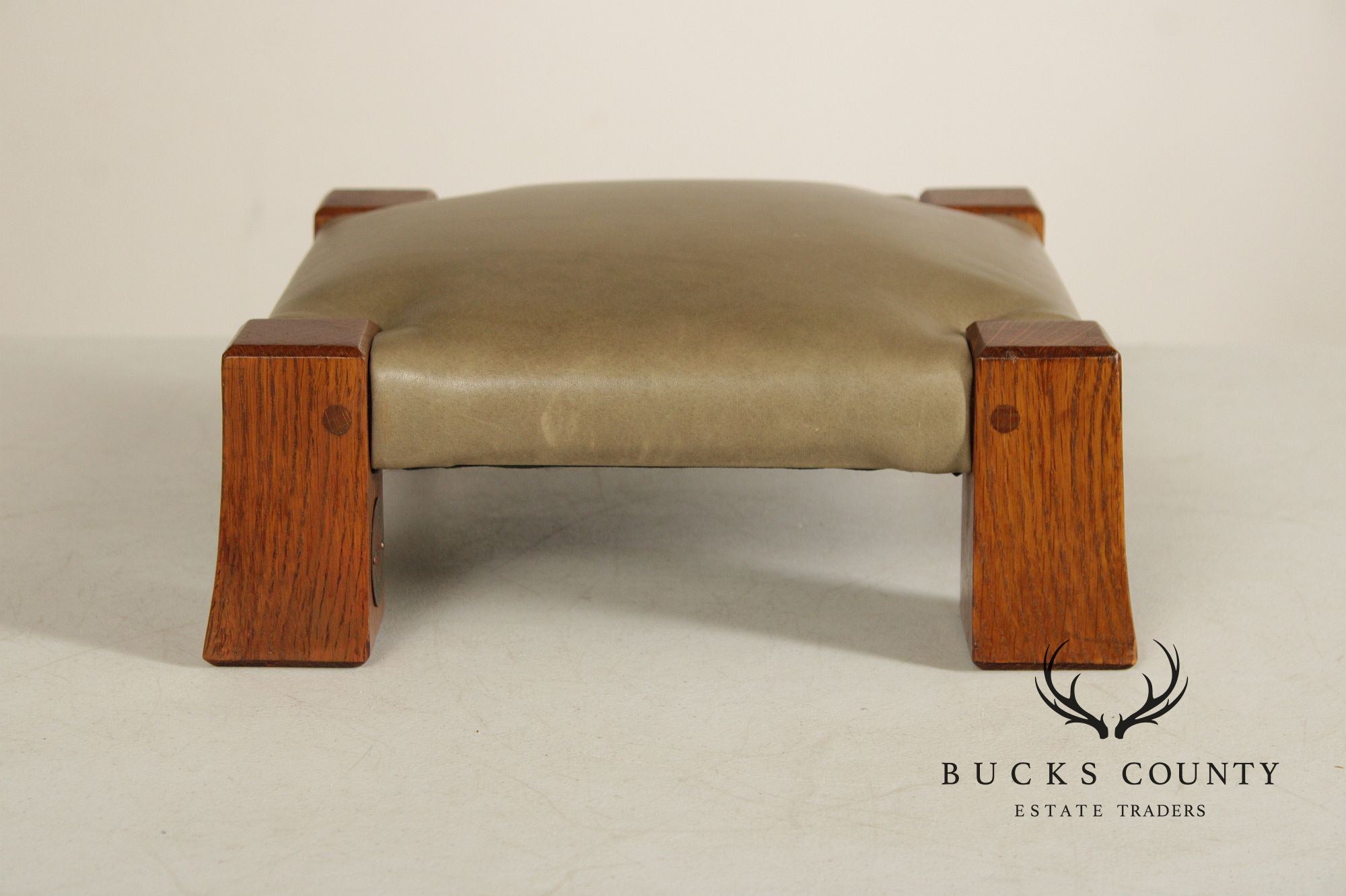 Stickley Mission Collection Oak and Leather Monk Footstool