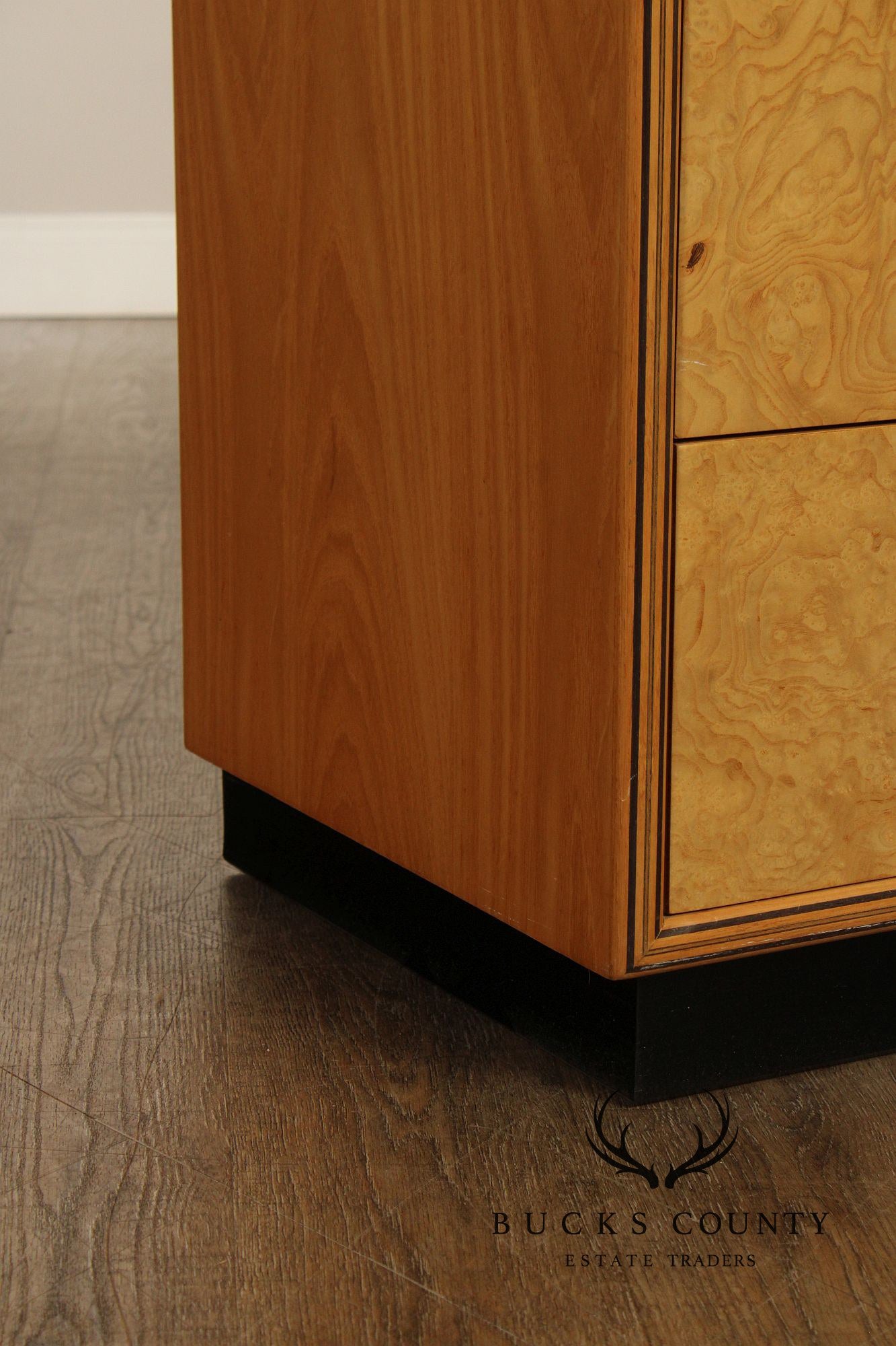 Henredon 'Scene Two' Burlwood Chest of Drawers