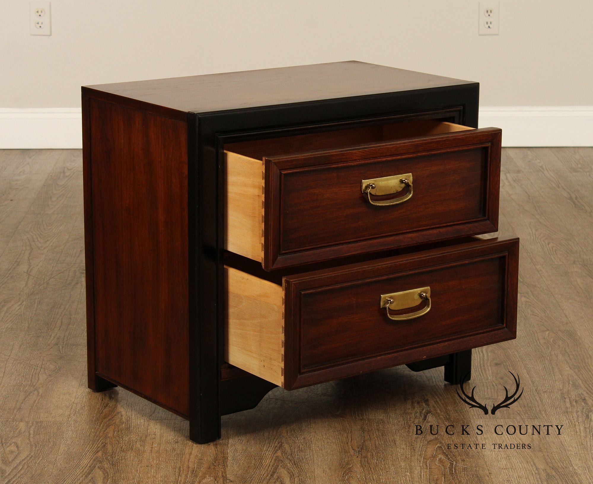 Thomasville Embassy Collection Pair of Two-Drawer Nightstands