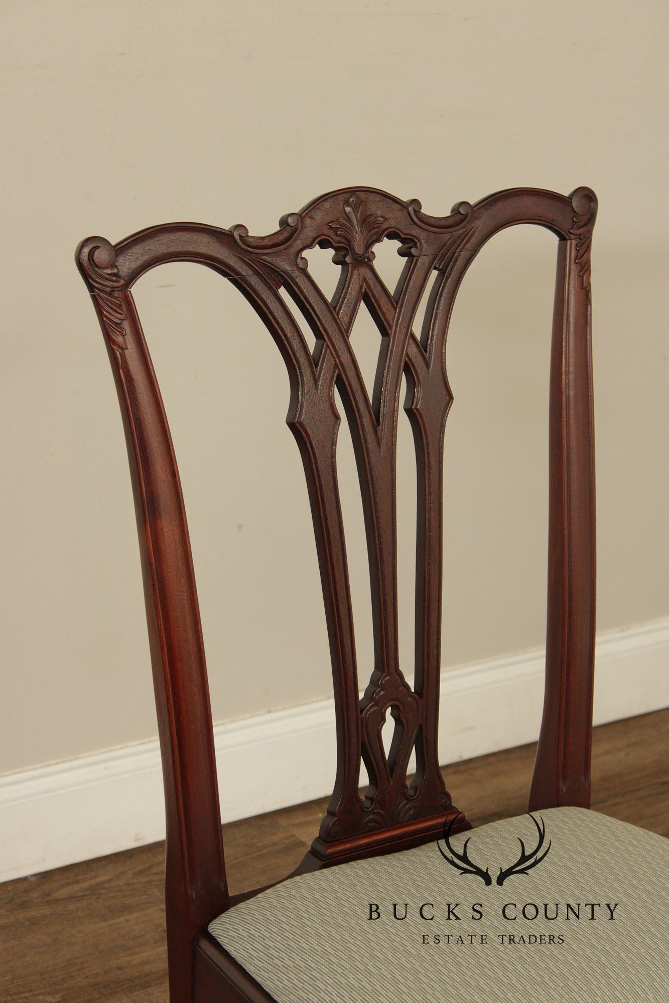 Antique Chippendale Style Set of Six Carved Mahogany Dining Chairs