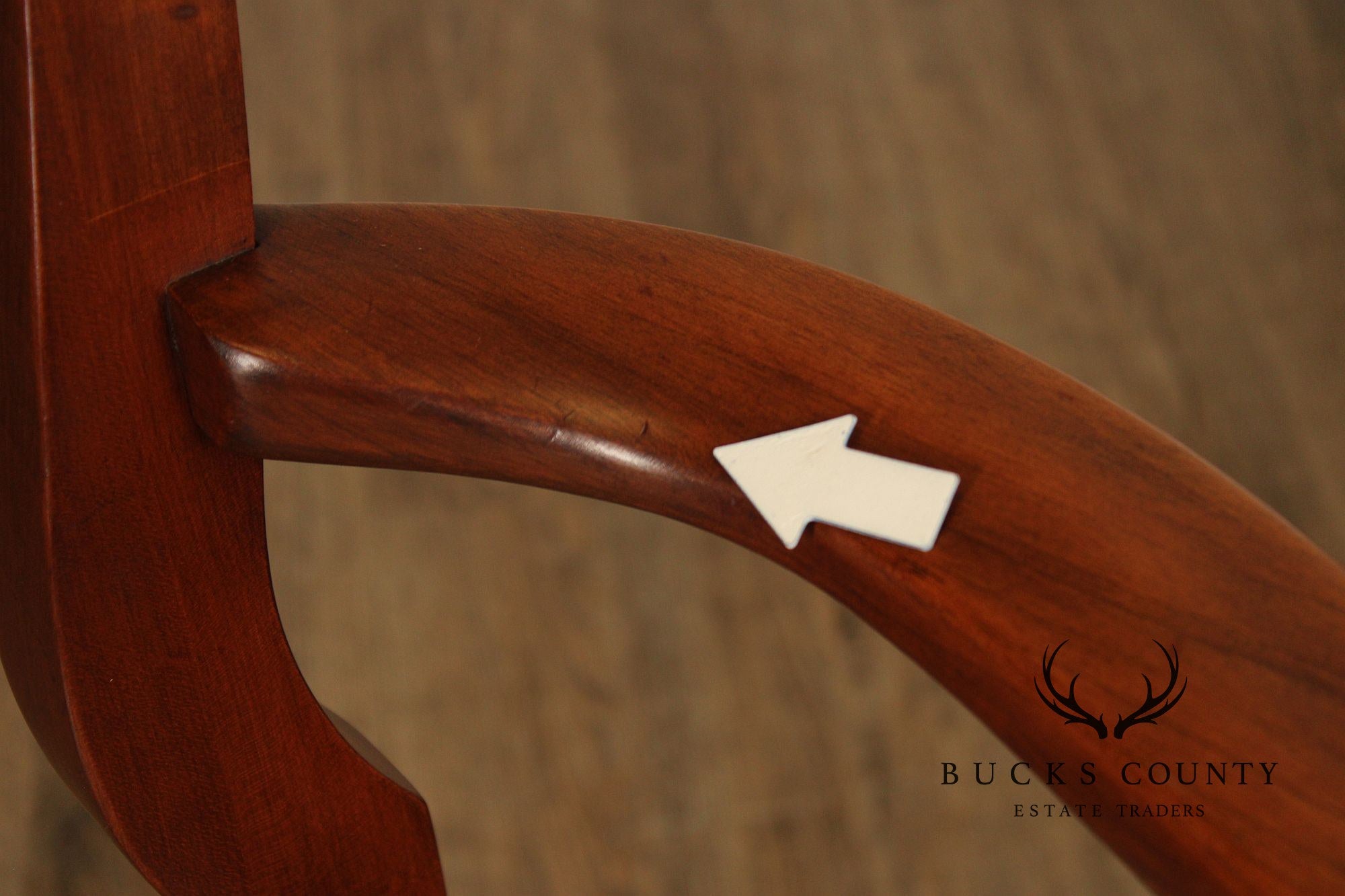 Henkel Harris Queen Anne Style Vintage Set of Five Cherry Dining Chairs