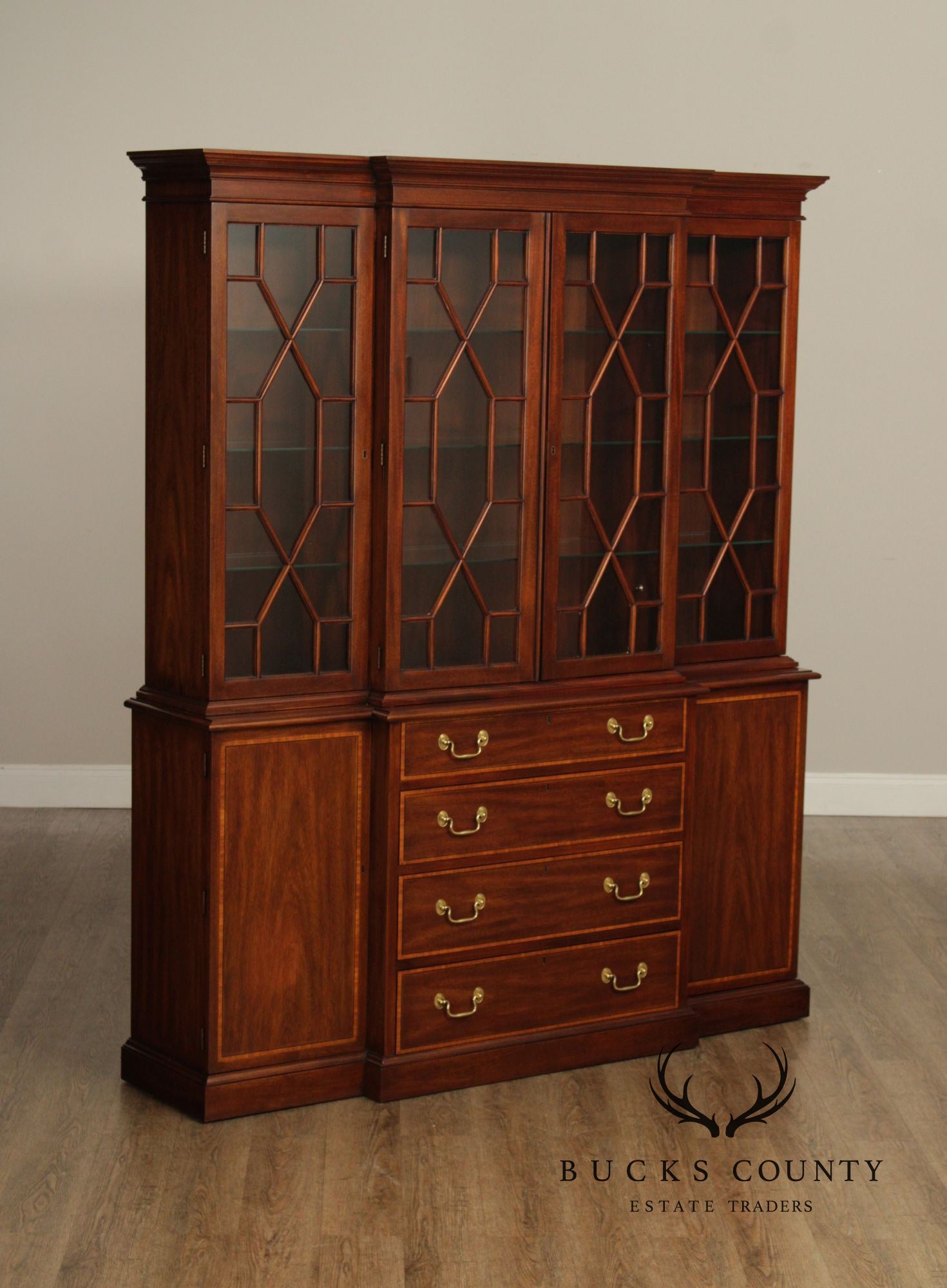 Henkel Harris Traditional Mahogany Lighted Breakfront China Cabinet