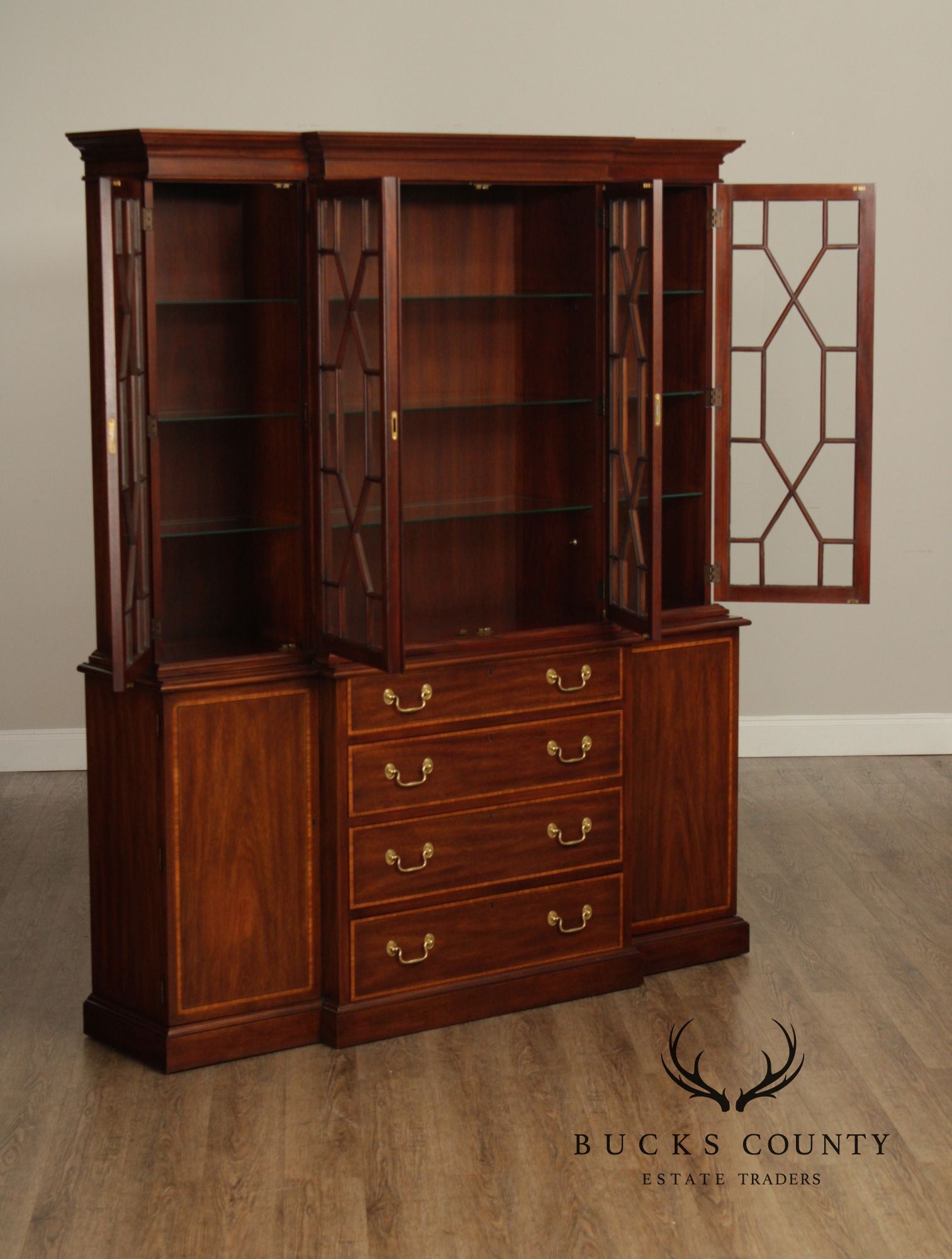 Henkel Harris Traditional Mahogany Lighted Breakfront China Cabinet