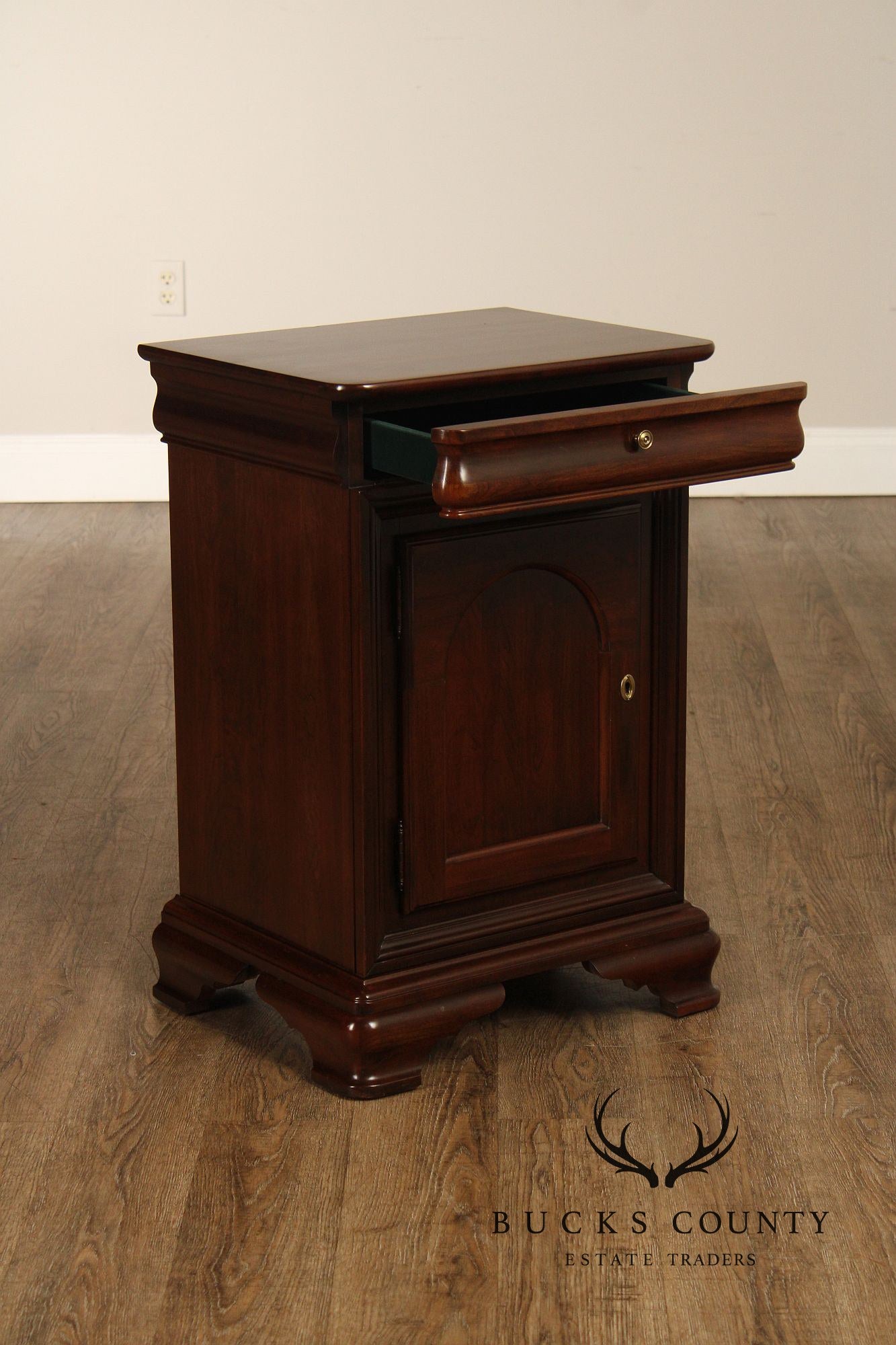 Jamestown Sterling Cherry Bedside Cabinet