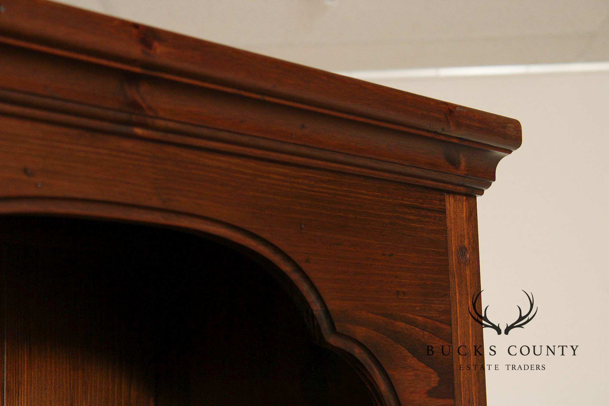 Kling Colonial Revival Vintage Pair of Pine Open Bookcases